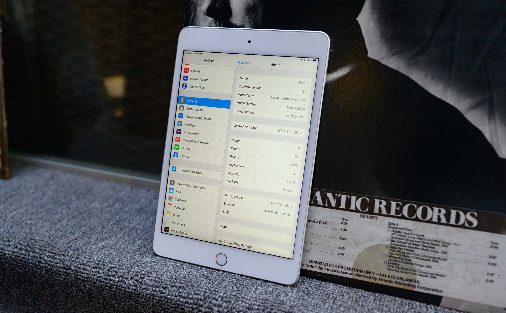 Trên tay iPad Mini thế hệ thứ 5: tất cả thay đổi nằm bên trong phần cứng