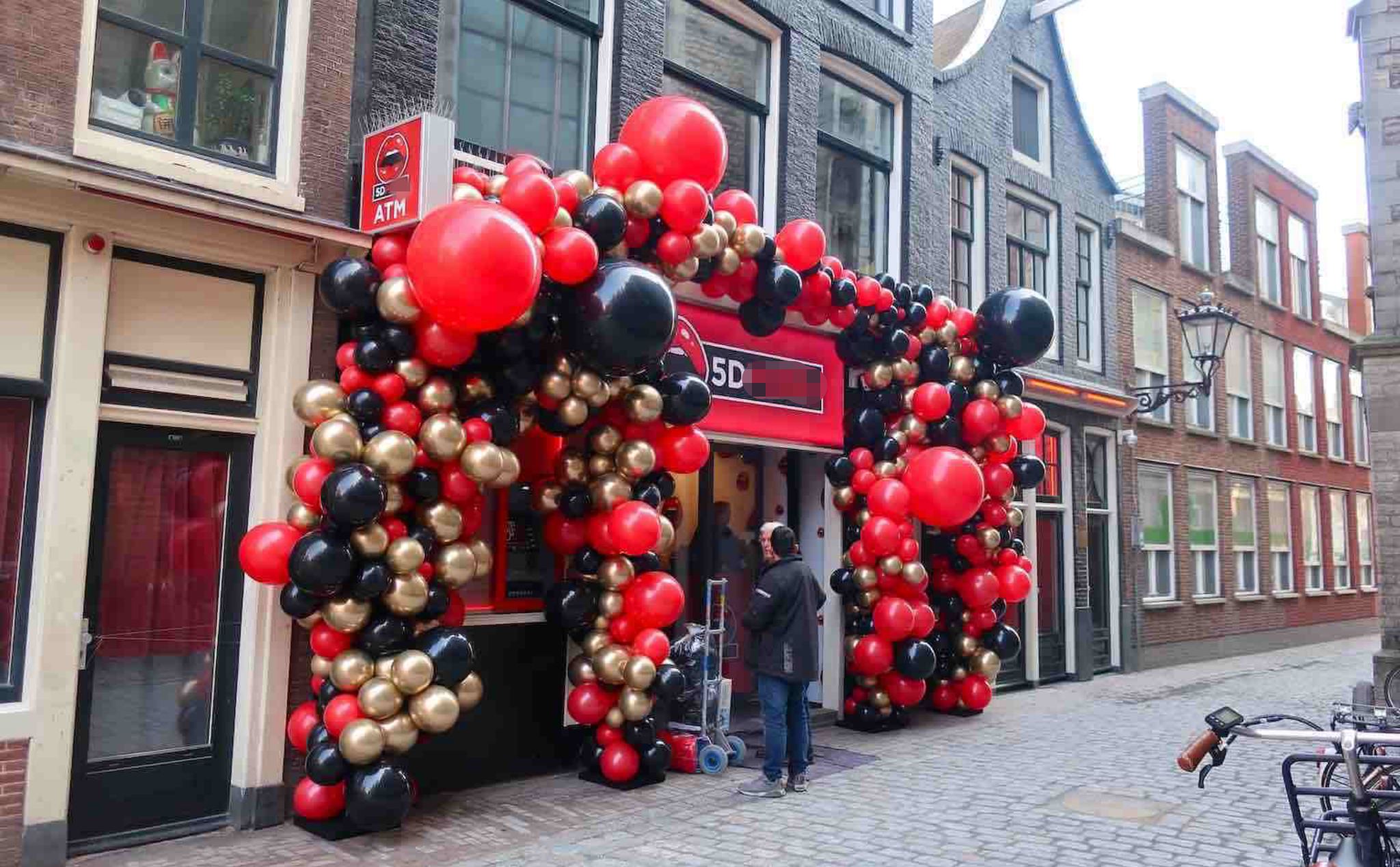 Amsterdam có rạp chiếu phim người lớn 5D đầu tiên trên thế giới