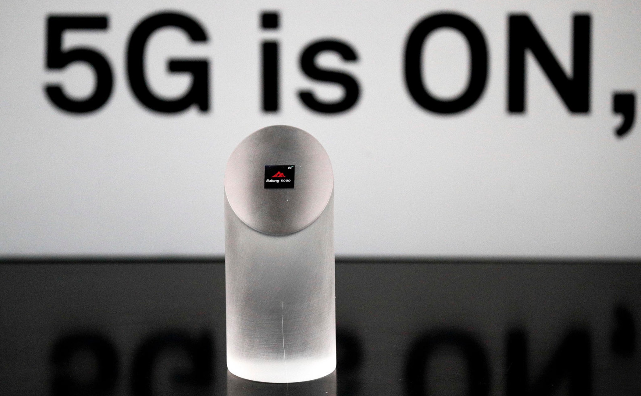 Huawei mời Apple dùng chip modem 5G của mình