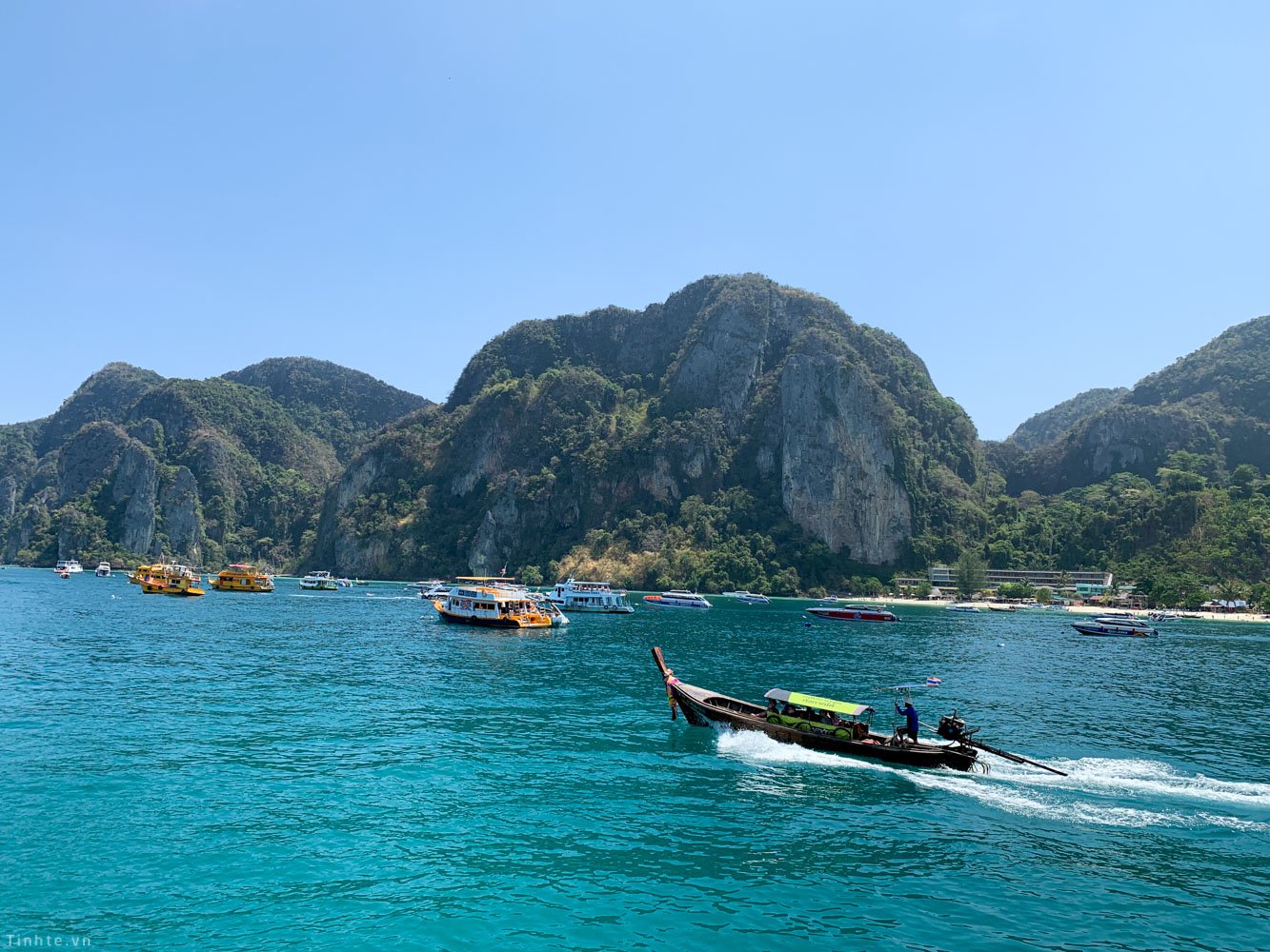 Kinh nghiệm đi tự túc Phuket - đảo Koh Phi Phi: cách di chuyển, đi tàu ra sao, chợ đêm...