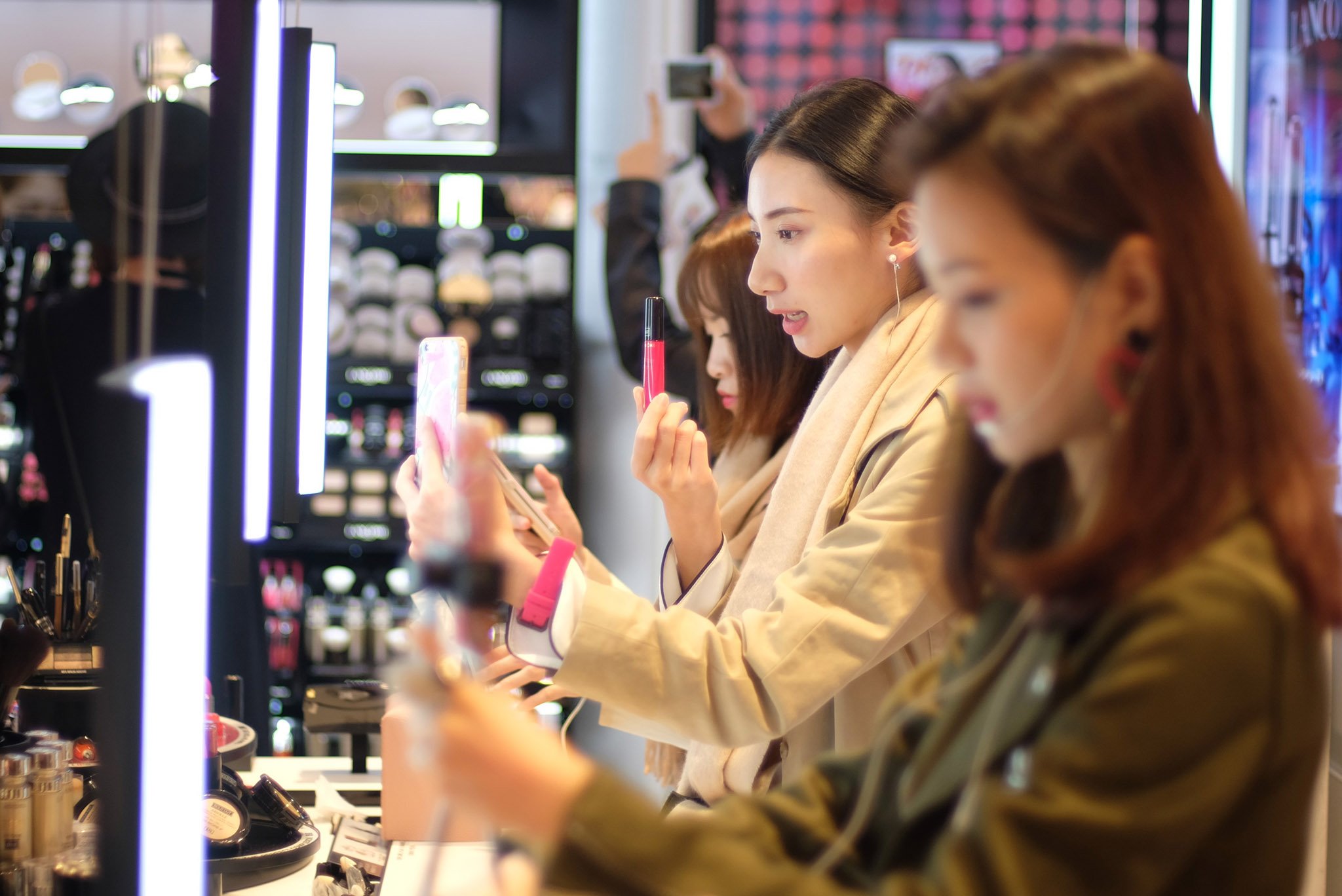 KOL Trung Quốc đang chi phối cách giới trẻ mua sắm online
