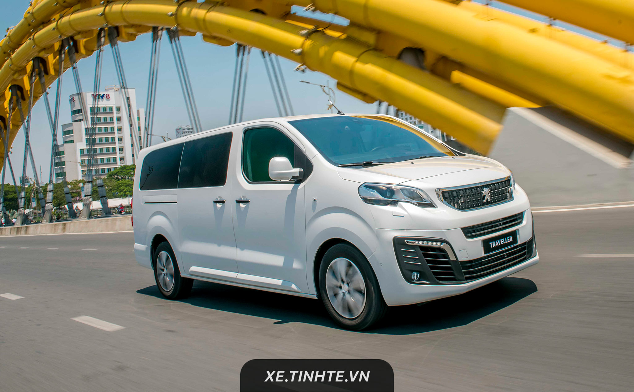 Peugeot Traveller ra mắt tại VN, tùy chọn 7 hoặc 6 chỗ, giá từ 1,699 tỷ