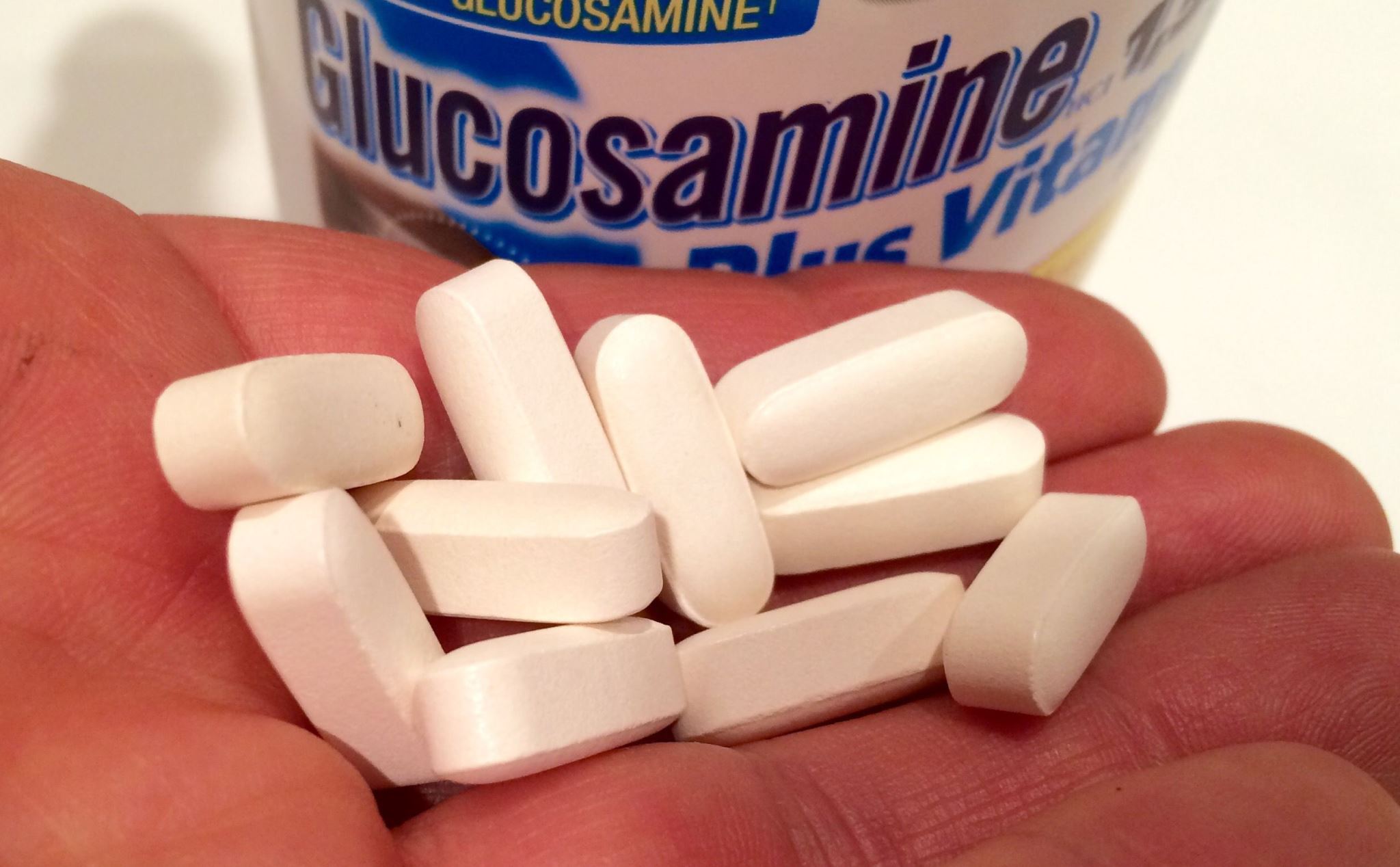 Liệu Glucosamine có thực sự hiệu quả trong điều trị viêm khớp?