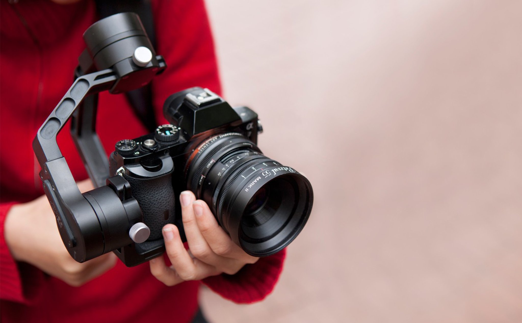 Lomography ra mắt ống kính mới Petzval 55mm f/1.7 Mark II cho Canon RF, Sony E và Nikon Z