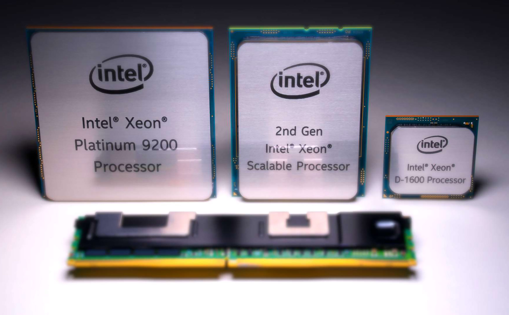 Lộ trình vi xử lý cho máy chủ, kế hoạch sử dụng DDR5, PCIe 5.0 của Intel bị tiết lộ bởi ... Huawei