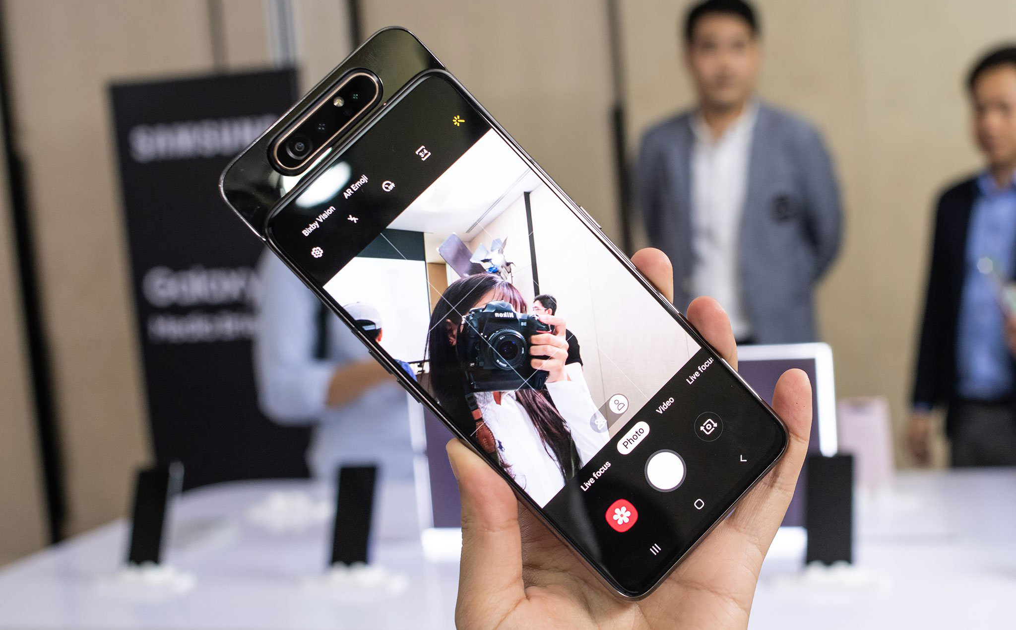 Samsung ra mắt Galaxy A80 ở Việt Nam: giá 15 triệu, camera trượt xoay, Snapdragon 730G
