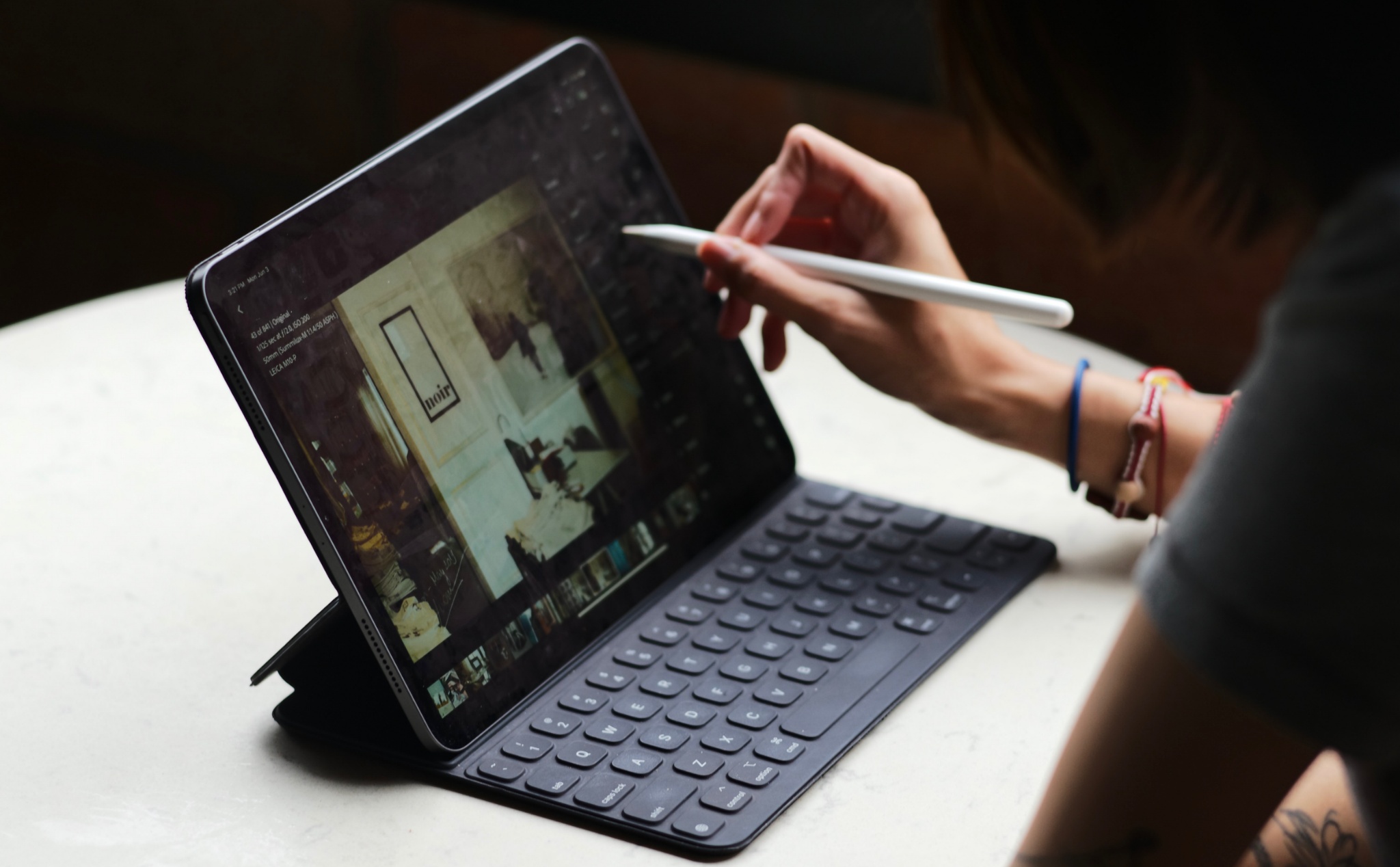 iPad Pro 11 - vẫn chưa thể thế chỗ laptop hoàn toàn