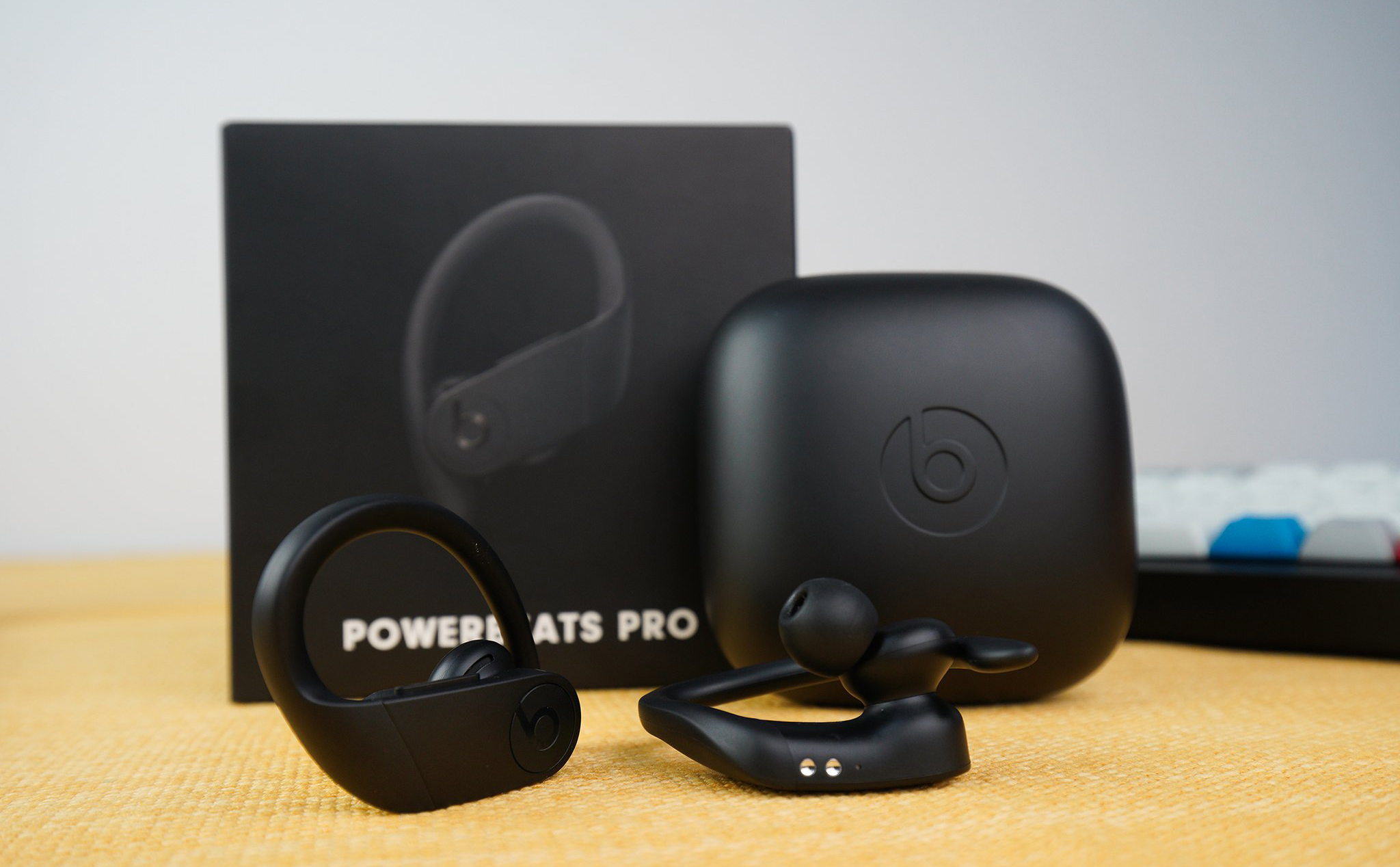 Lại nói về Powerbeats Pro - Tai nghe được đầu tư nhất của Beats, giá 250$