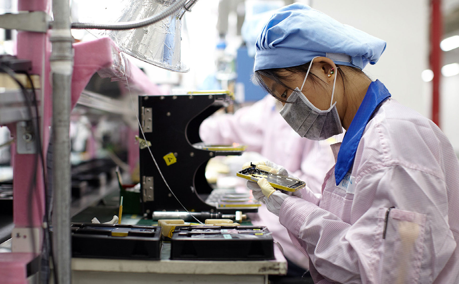 Nikkei: Apple đang cân nhắc dời dây chuyền sản xuất khỏi Trung Quốc, Việt Nam có thể là điểm đến