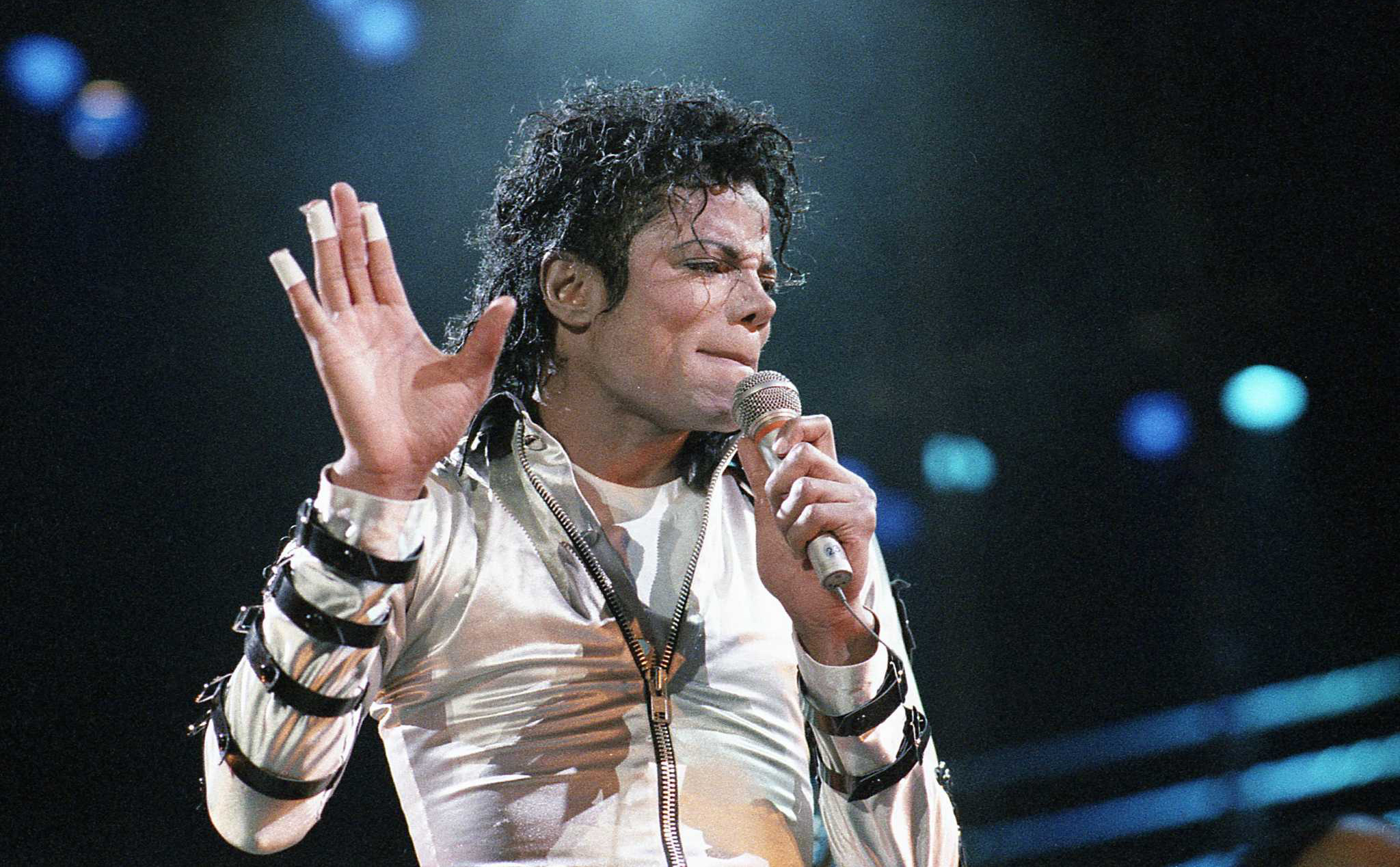 Gia đình Michael Jackson đưa ra phát ngôn nhân kỷ niệm 10 năm ngày mất của ông