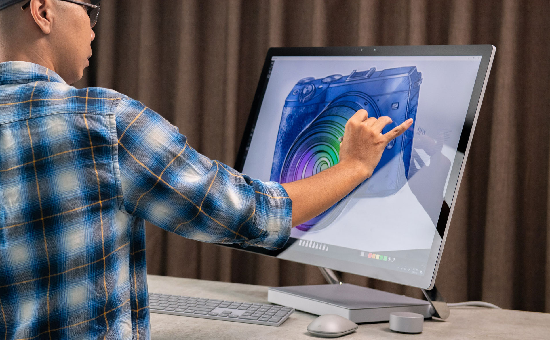 Trên tay Microsoft Surface Studio 2: đẹp và tinh tế, nâng cấp cấu hình nhưng không dành cho số đông