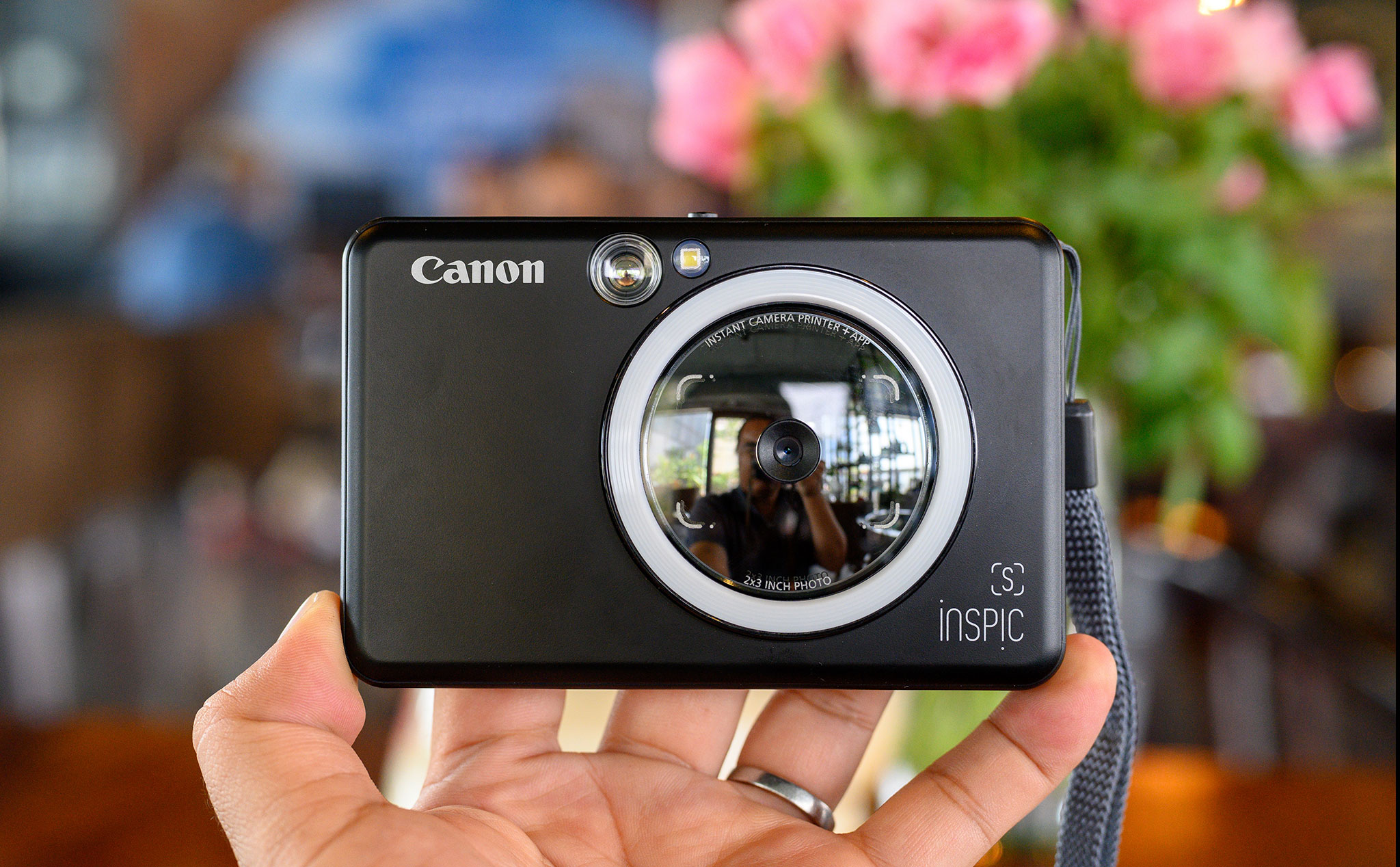Dùng thử máy chụp & in ảnh Canon iNSPIC [ S ]: nhanh, tiện, bản in thiên màu ấm, chi phí giấy cao