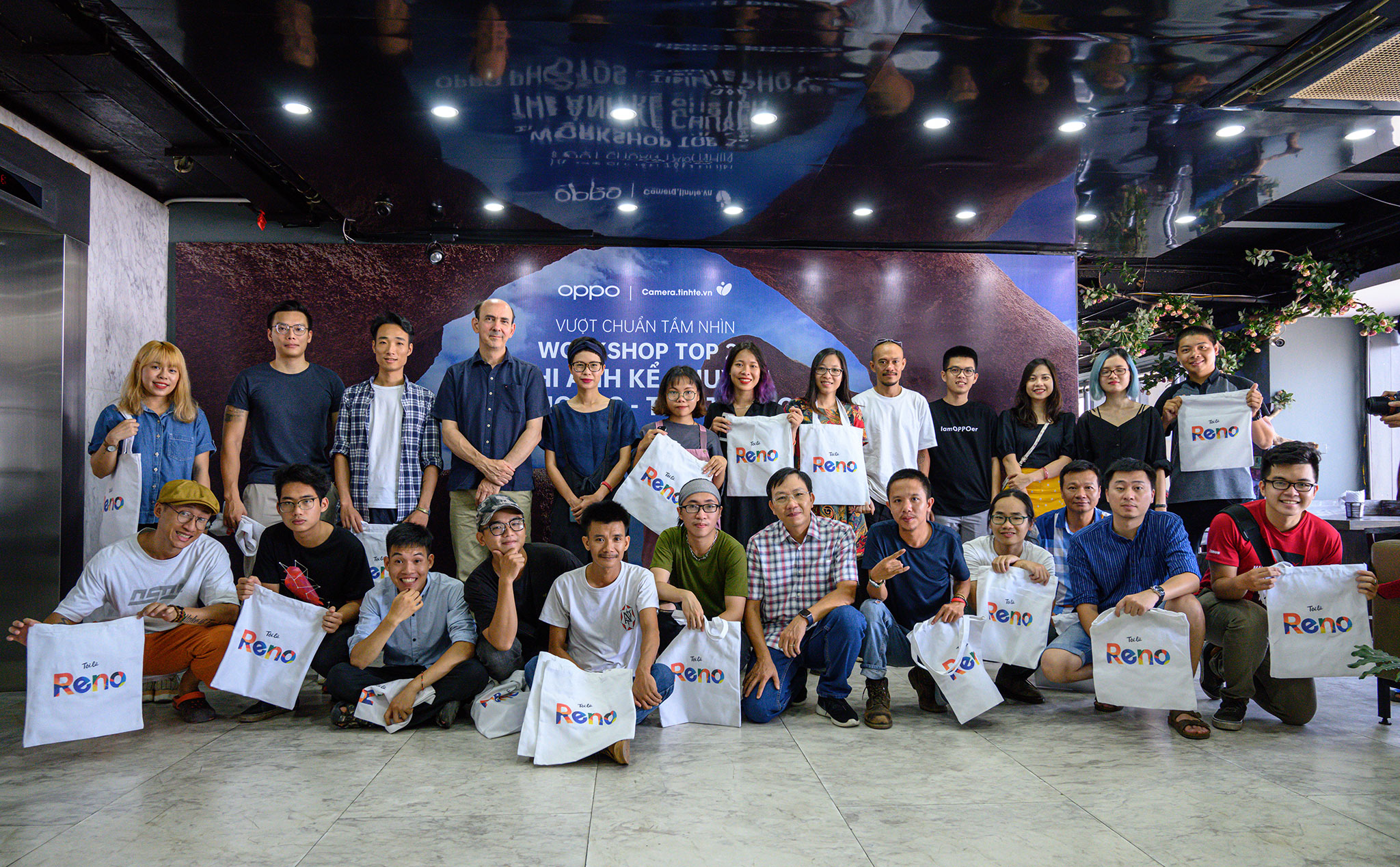 Tổng kết vòng 2 Cuộc thi ảnh kể chuyện Oppo Photos & Tinhte Photos tại Hà Nội 6-7/07
