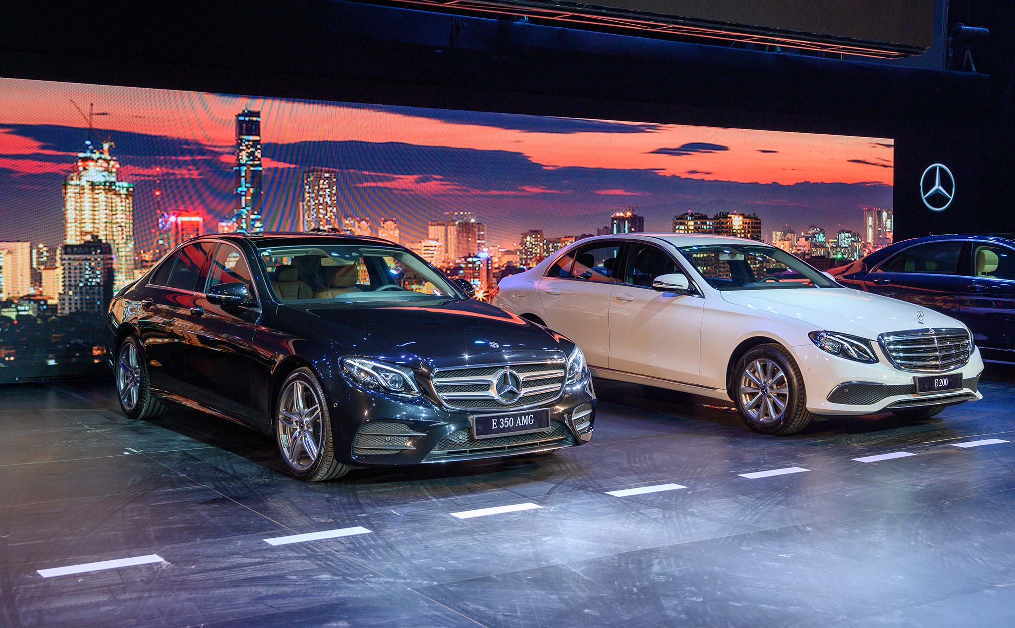Mercedes-Benz tổ chức sự kiện Fascination 2019, ra mắt 3 phiên bản E-Class với động cơ mới