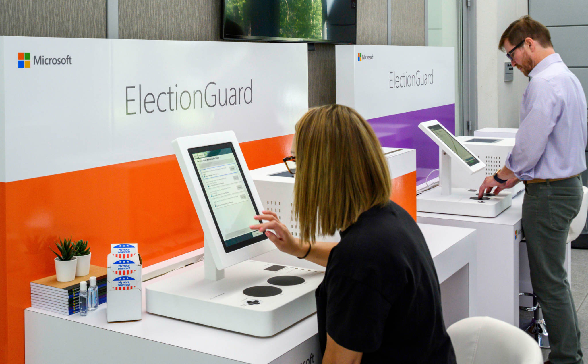 Máy bỏ phiếu sẽ không còn dễ bị hack nữa nhờ công nghệ ElectionGuard của Microsoft