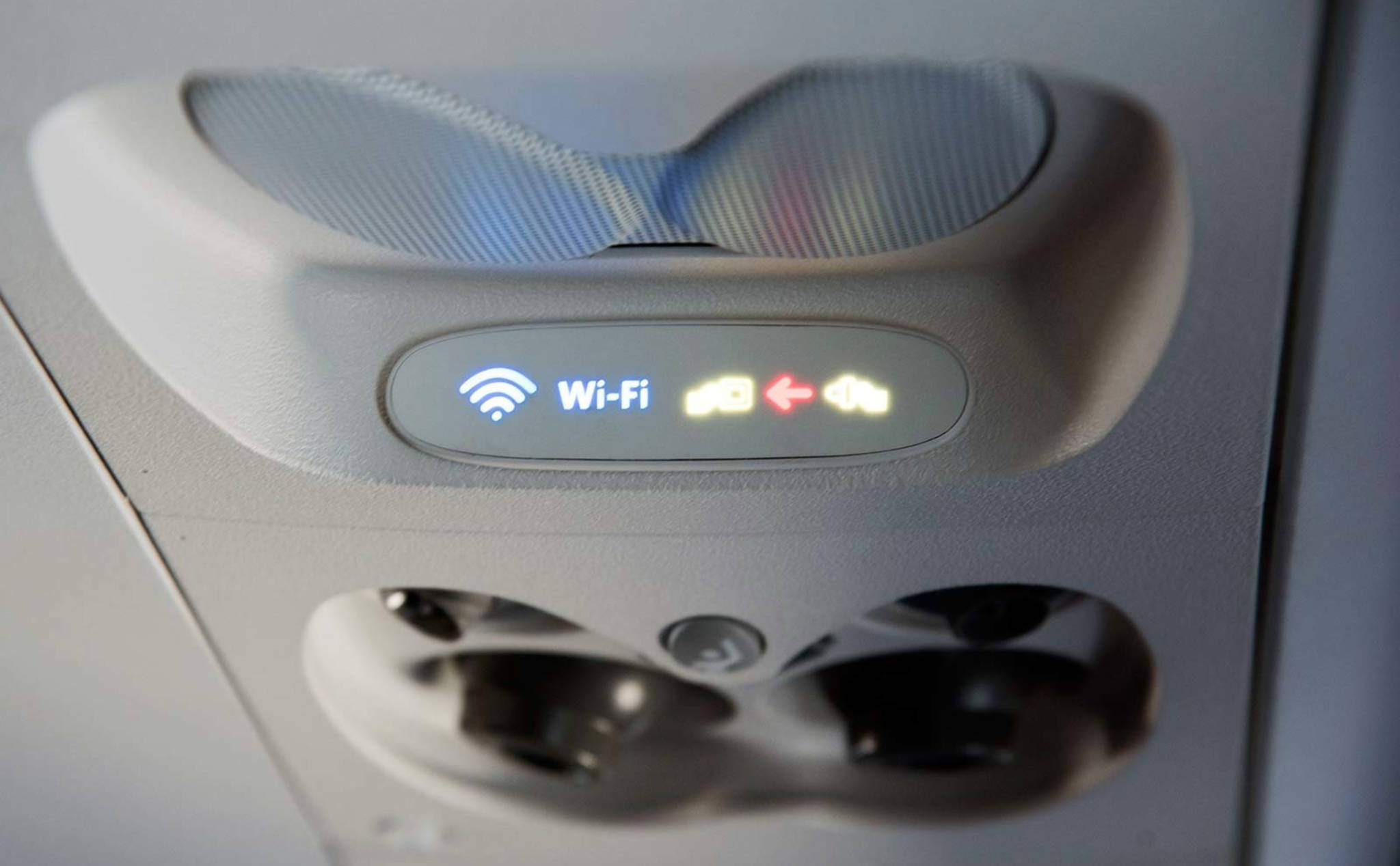 Delta và American Airlines sẽ cung cấp dịch vụ Wi-Fi miễn phí cho mọi hành khách