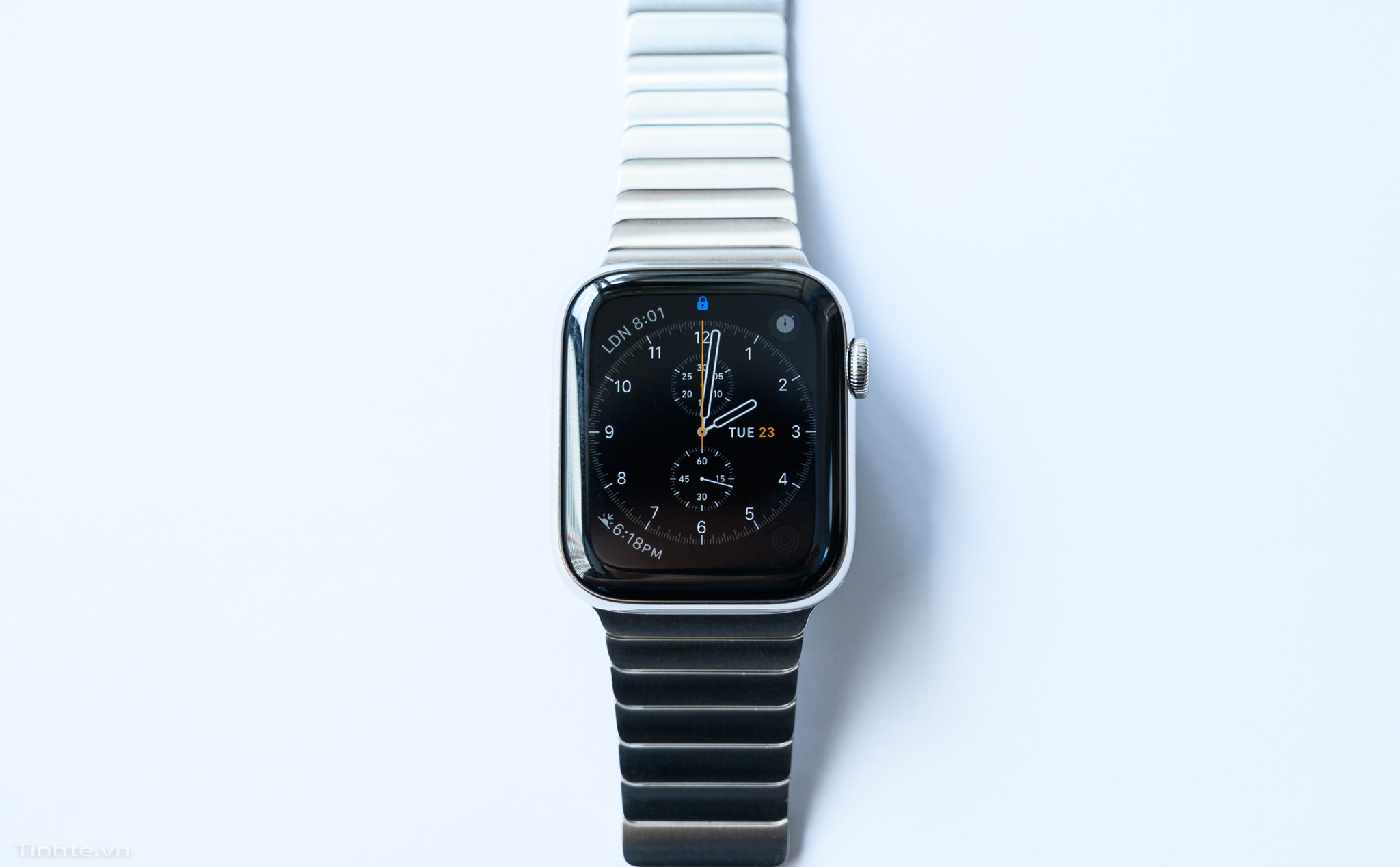 Mới mua được dây Apple Watch Link Bracelet, chia sẻ một chút với anh em về sợi dây tuyệt đẹp này