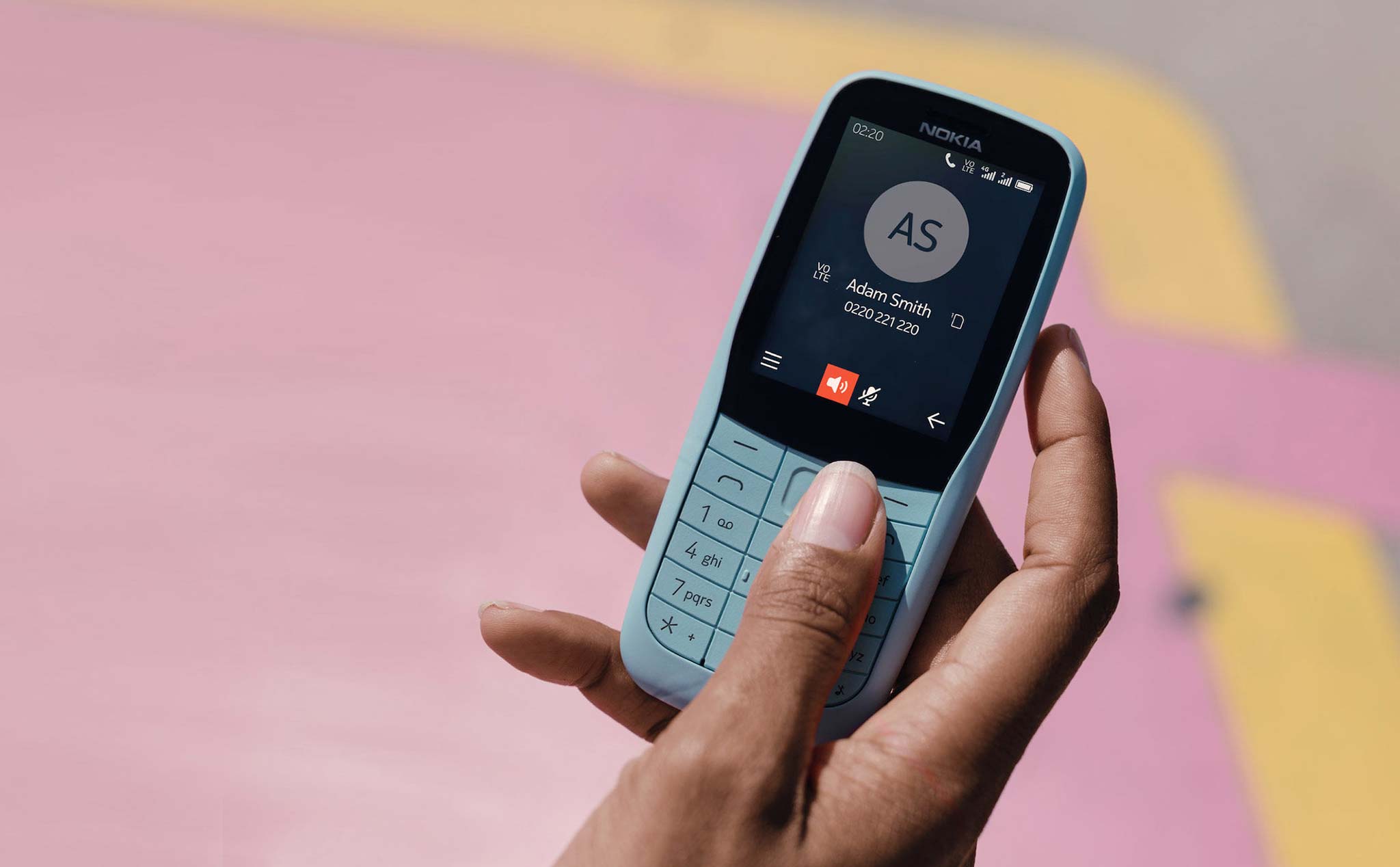 HMD Global ra mắt Nokia 105 2019 và Nokia 220 4G: điện thoại phổ thông kết nối 4G, gọi VoLTE