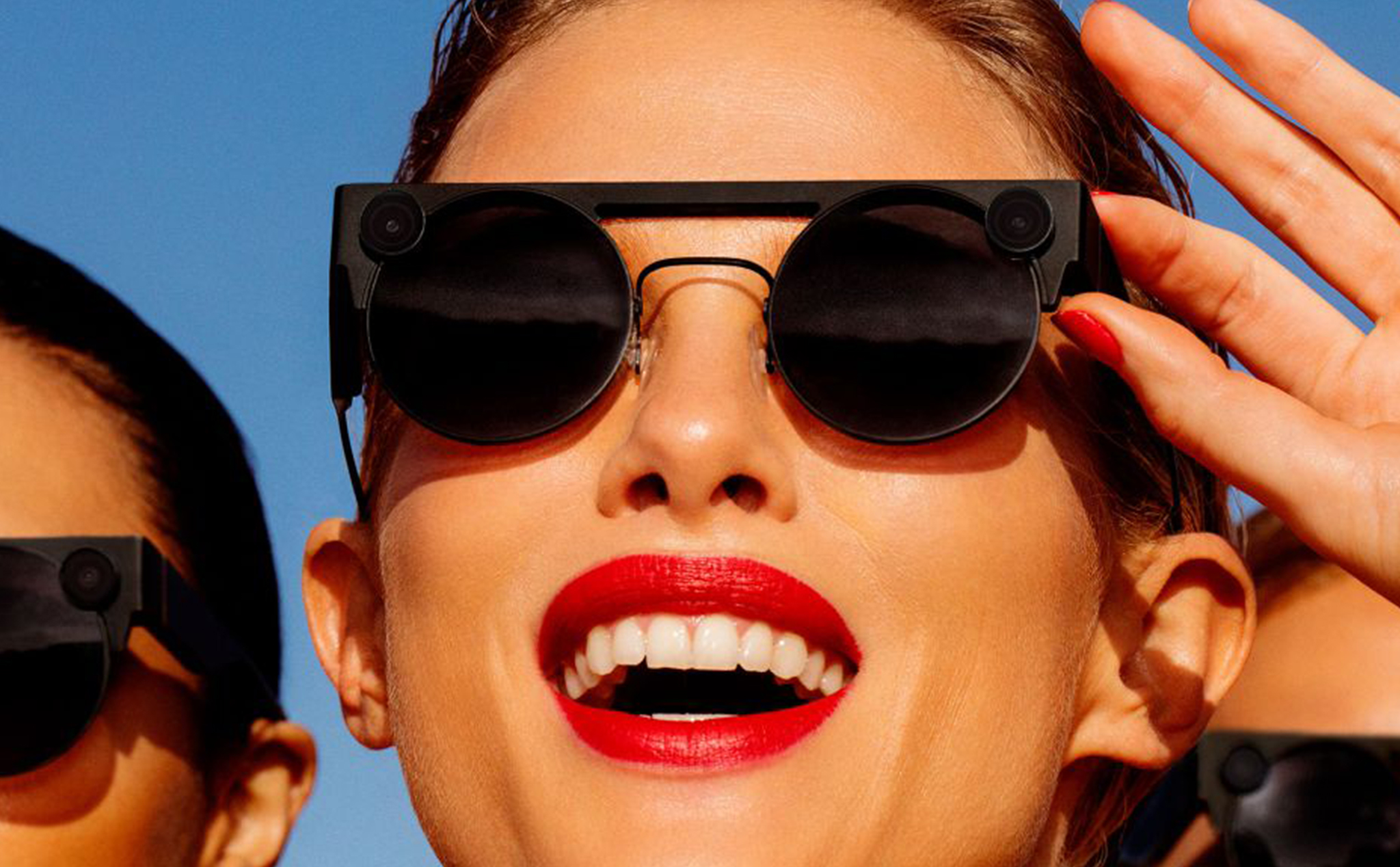 Snap ra mắt kính Snapchat Spectacles 3: Kiểu dáng mới, chụp ảnh 3D, 380 USD