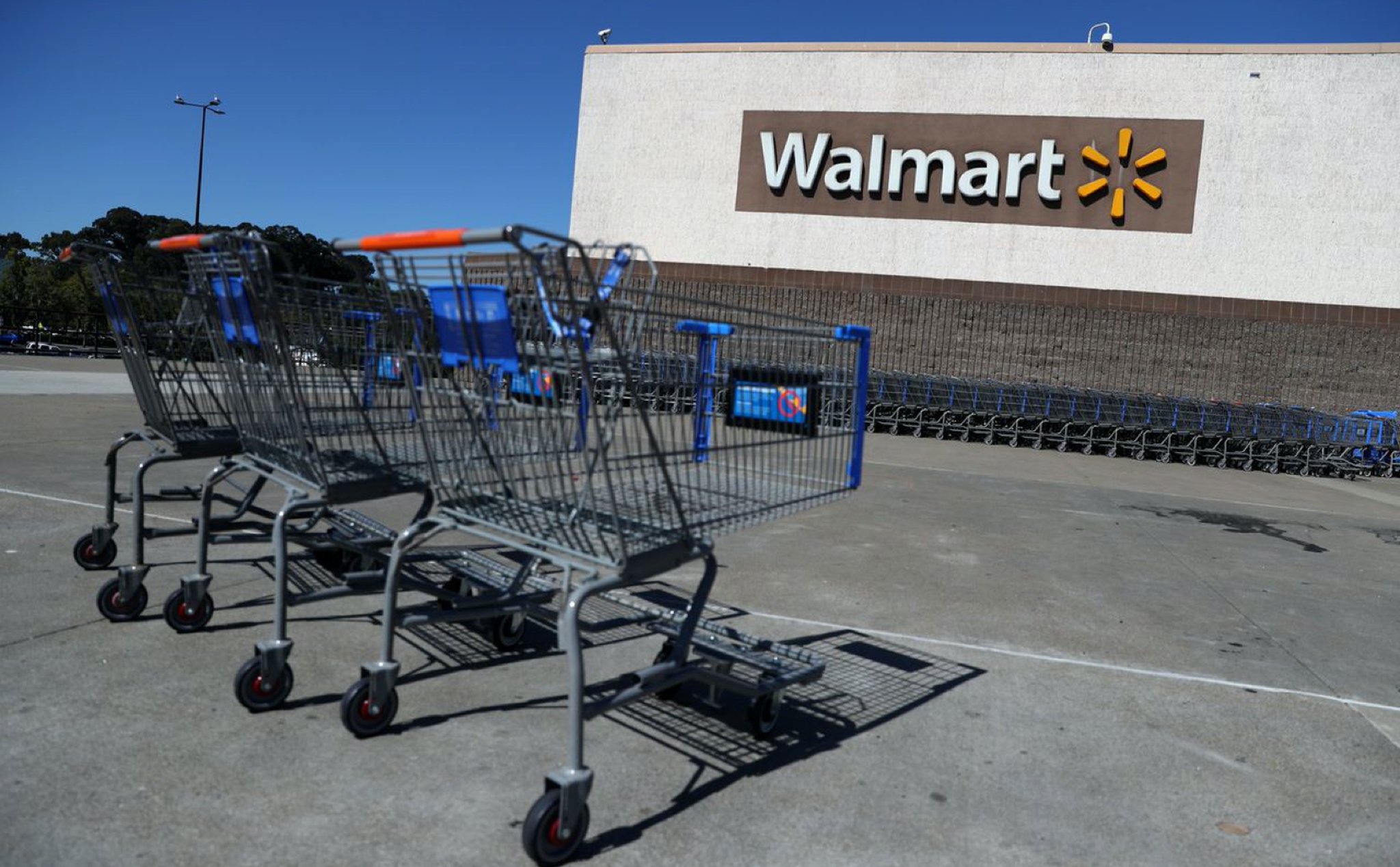 Walmart sẽ không bán các sản phẩm liên quan đến thuốc lá điện tử nữa
