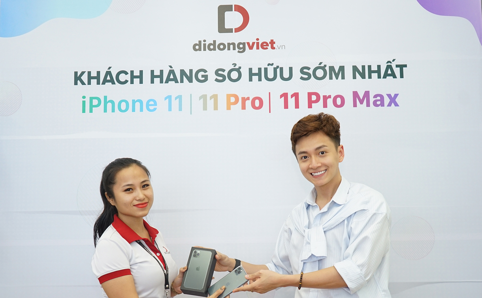 [QC] 'Truyền thái y' - Ngô Kiến Huy trên tay iPhone 11 Pro Max MidNight tại Di Động Việt