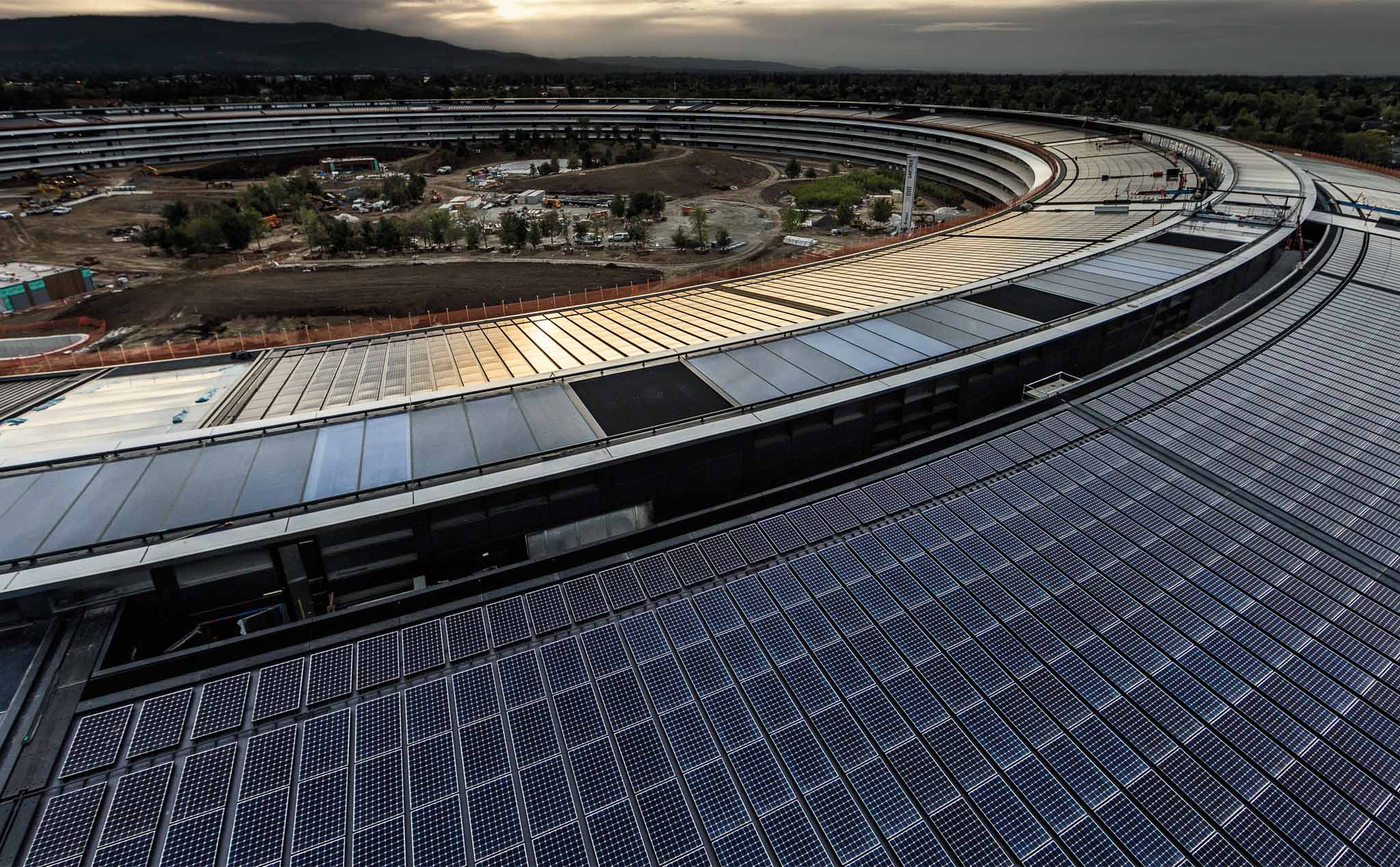 Apple nhận giải thưởng Liên Hợp Quốc vì nỗ lực chuyển sang dùng năng lượng sạch
