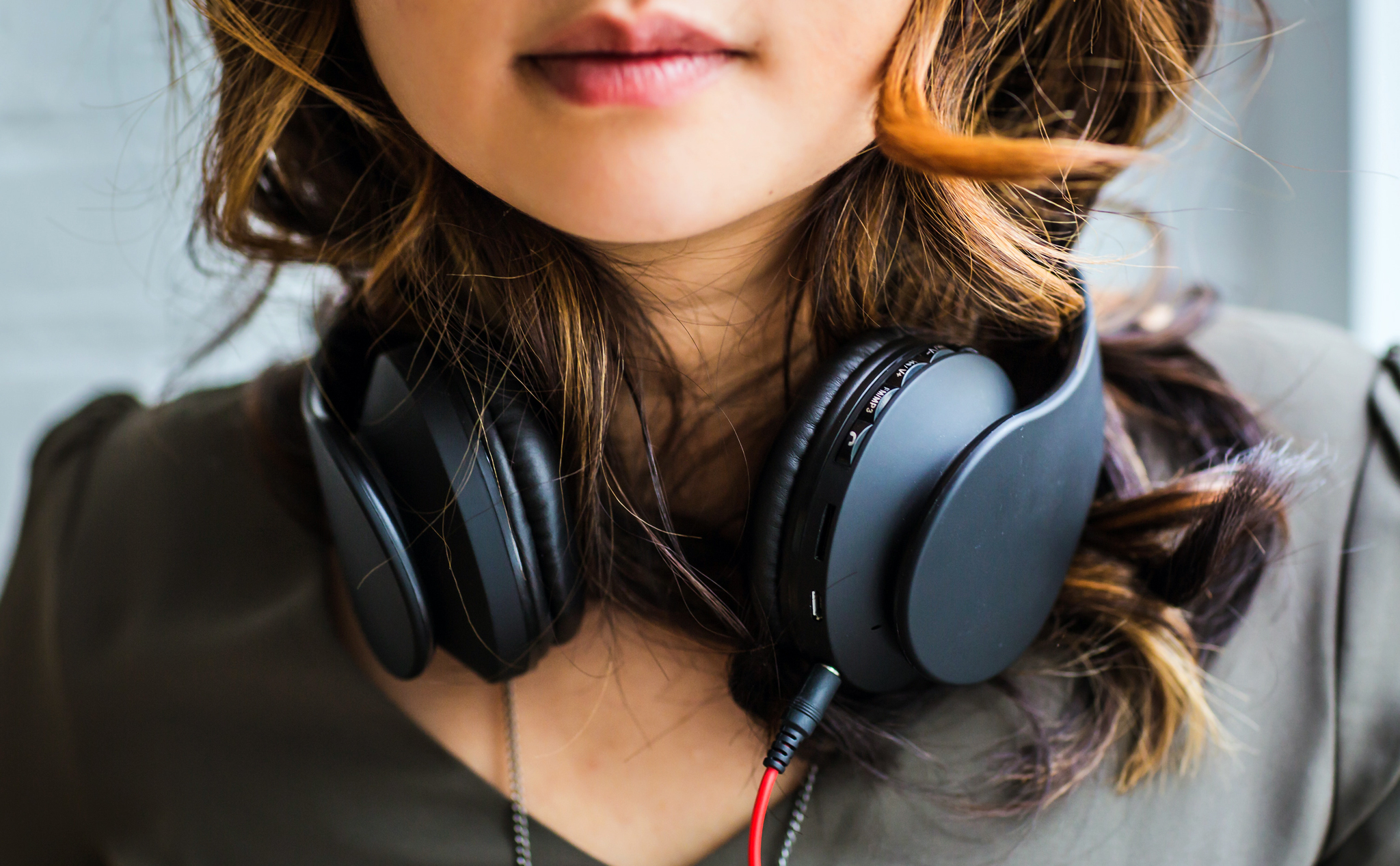 Thống kê 2019: trung bình người ta nghe nhạc 18 giờ mỗi tuần