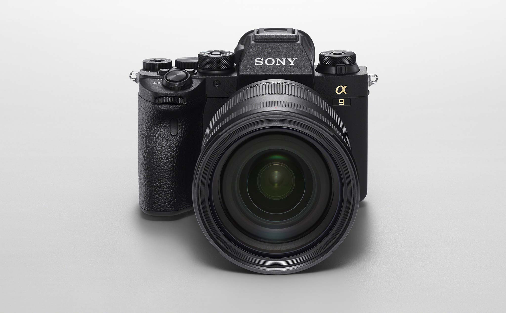 Sony A9 II chính thức: phiên bản hoàn thiện của A9 với thân máy bền bỉ hơn, chụp 10 fps, giá $4.500