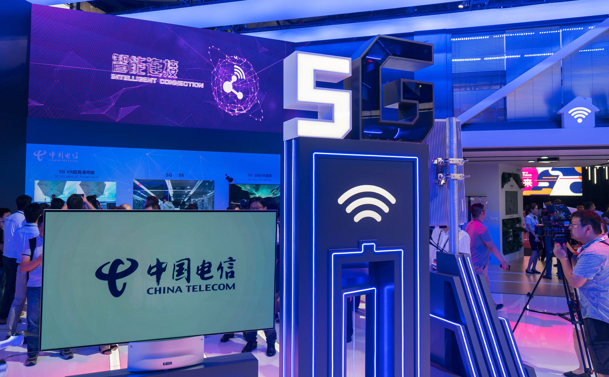 Ba nhà mạng Trung Quốc thử nghiệm 5G vào ngày 1/11, cước từ 420 nghìn một tháng