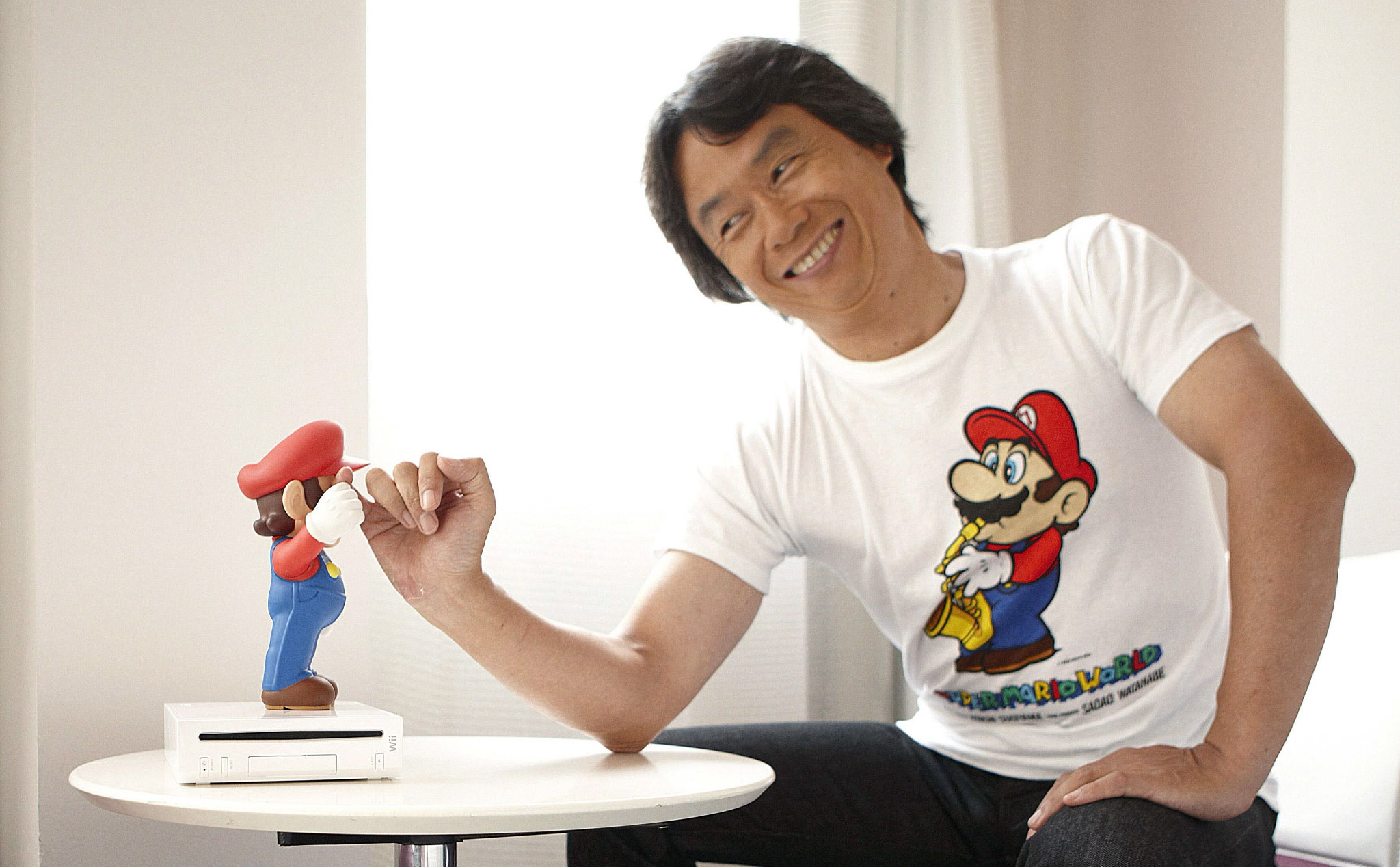 Cha đẻ Mario, Shigeru Miyamoto muốn Nintendo cạnh tranh được với Disney