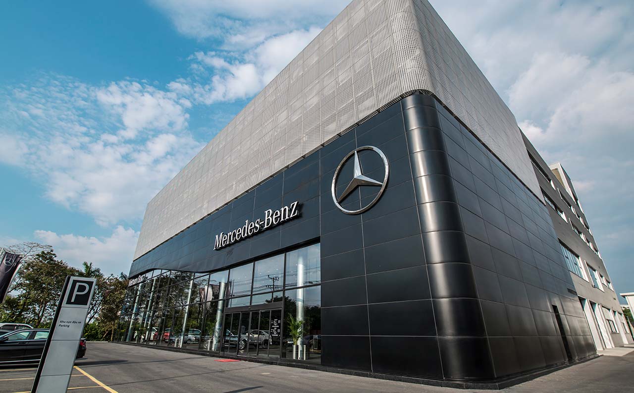 Vietnam Star khai trương đại lý mới tại Bình Dương, đạt tiêu chuẩn cao nhất của Mercedes-Benz