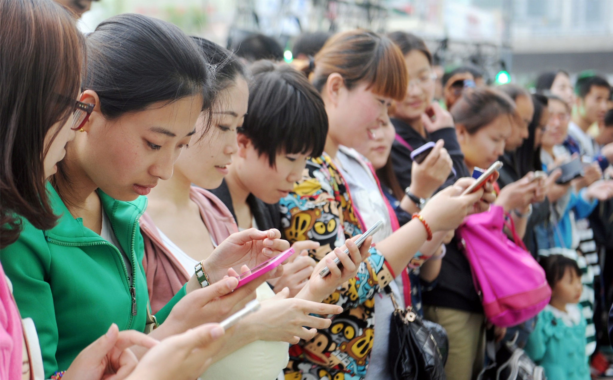 Trung Quốc bắt người dùng di động mua SIM mới phải quét khuôn mặt