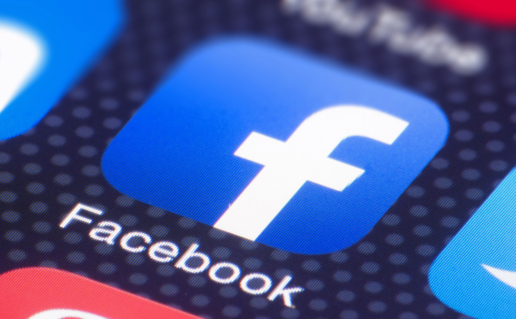 Facebook bị đánh cắp ổ cứng chứa danh tính 29.000 nhân viên