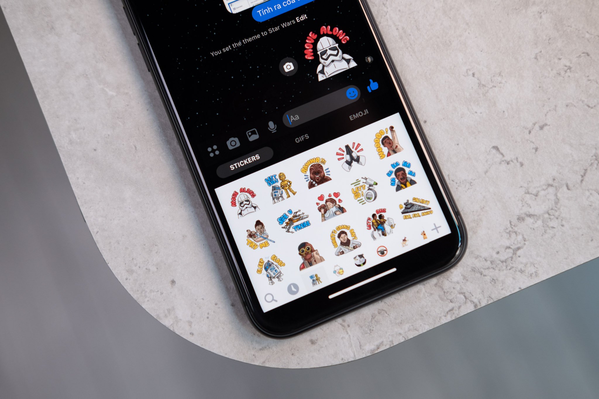 Facebook Messenger mới chia sẻ bộ theme Star Wars, anh em thử chưa?