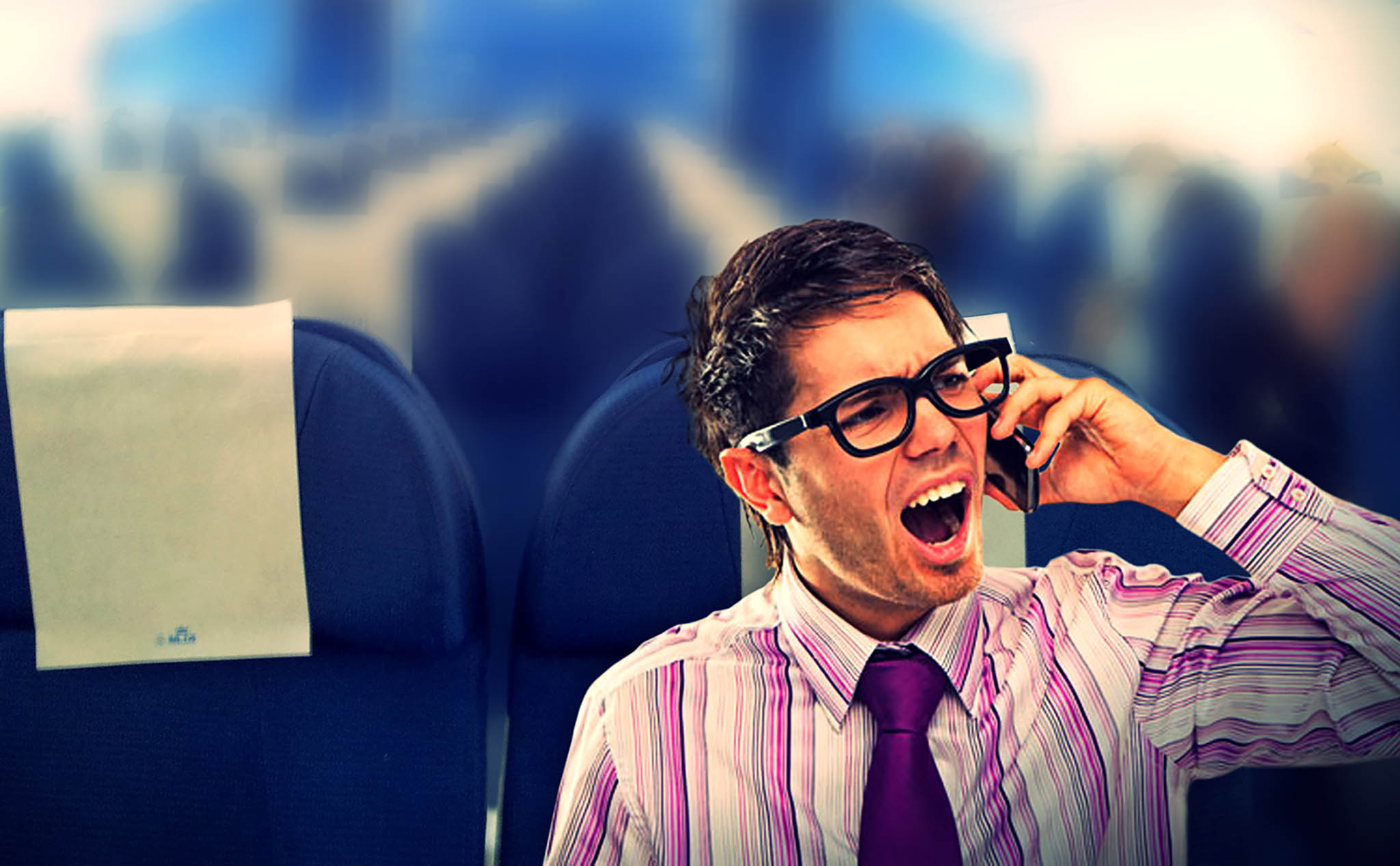 Không phải mất sóng cũng không gây nhiễu, đâu là lý do khiến bạn bị cấm gọi điện thoại trên máy bay?