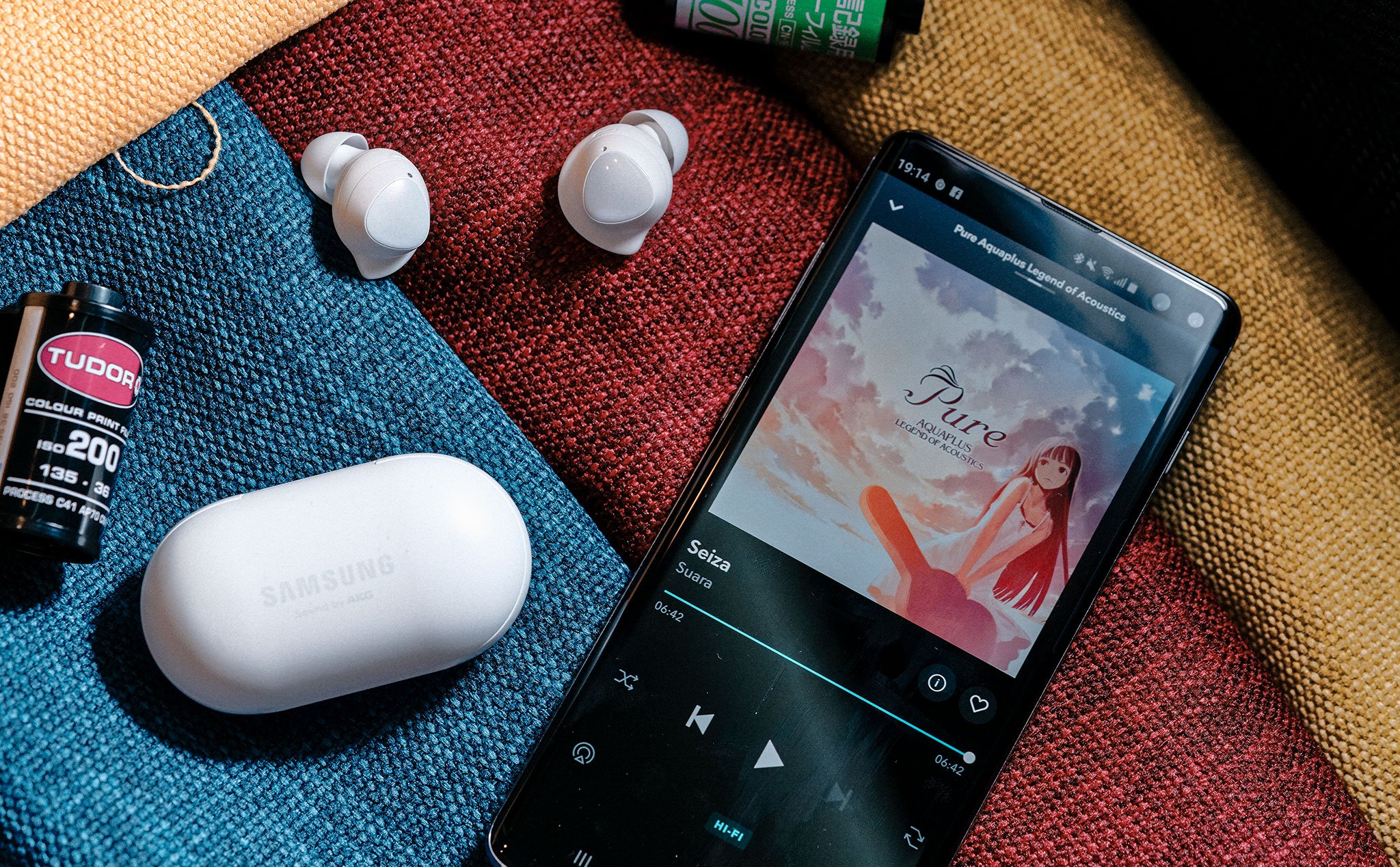 Samsung Galaxy Buds Plus có thể thông báo tình trạng pin 2 củ tai một cách độc lập trên case sạc