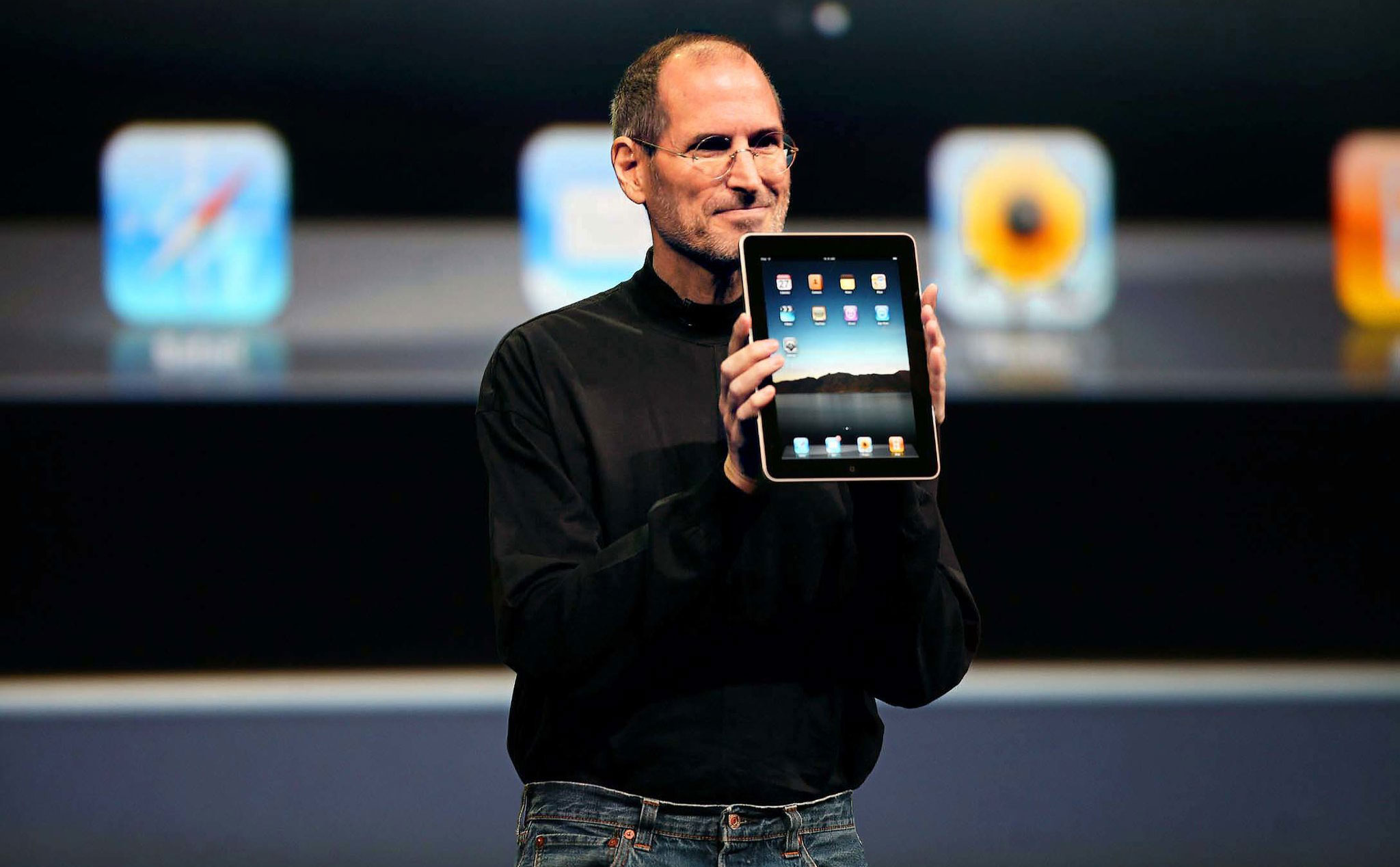 Ngày này 10 năm trước, Apple giới thiệu chiếc iPad thế hệ đầu tiên