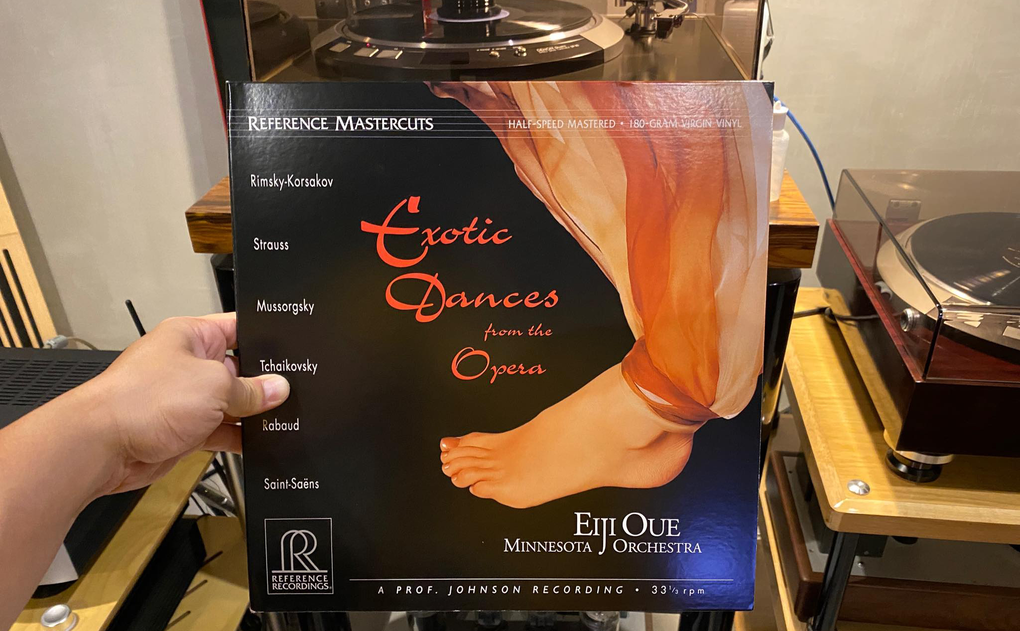 Exotic Dances from The Opera - album giao hưởng hoành tráng của Eiji Oue