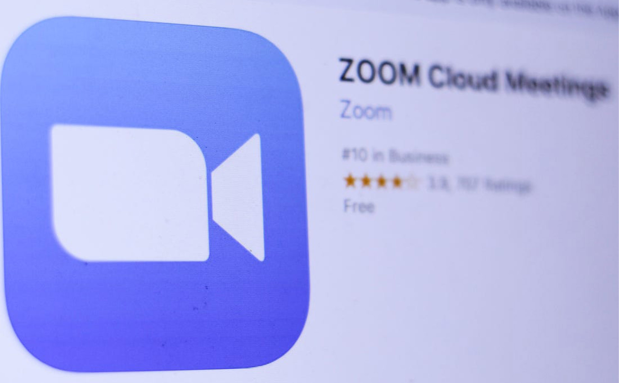 Trường học ở New York bỏ dùng Zoom dạy online vì lo ngại bảo mật