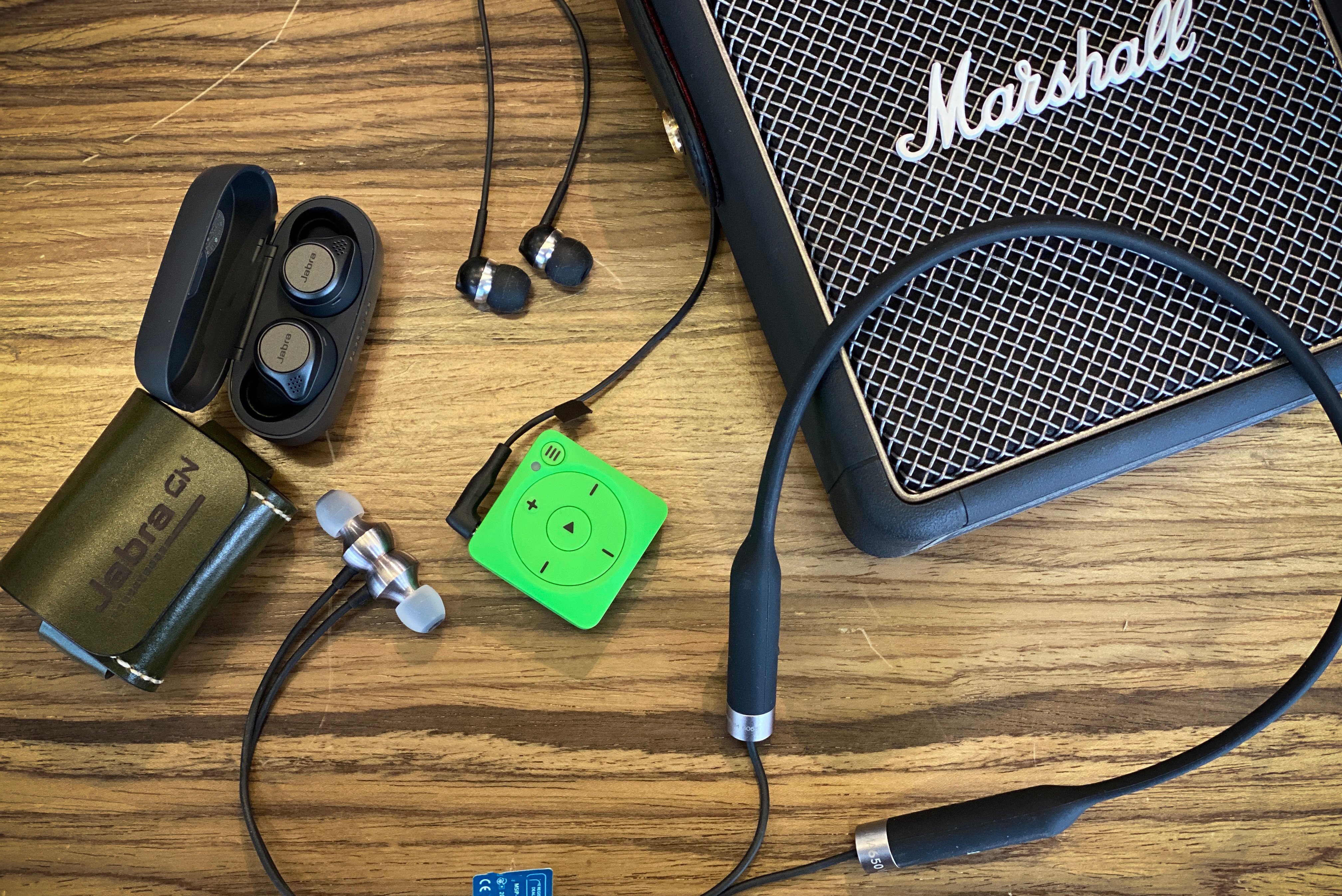 Trên tay Mighty Vibe: máy nghe nhạc nhỏ gọn, phát Bluetooth, chơi nhạc trong playlist của Spotify
