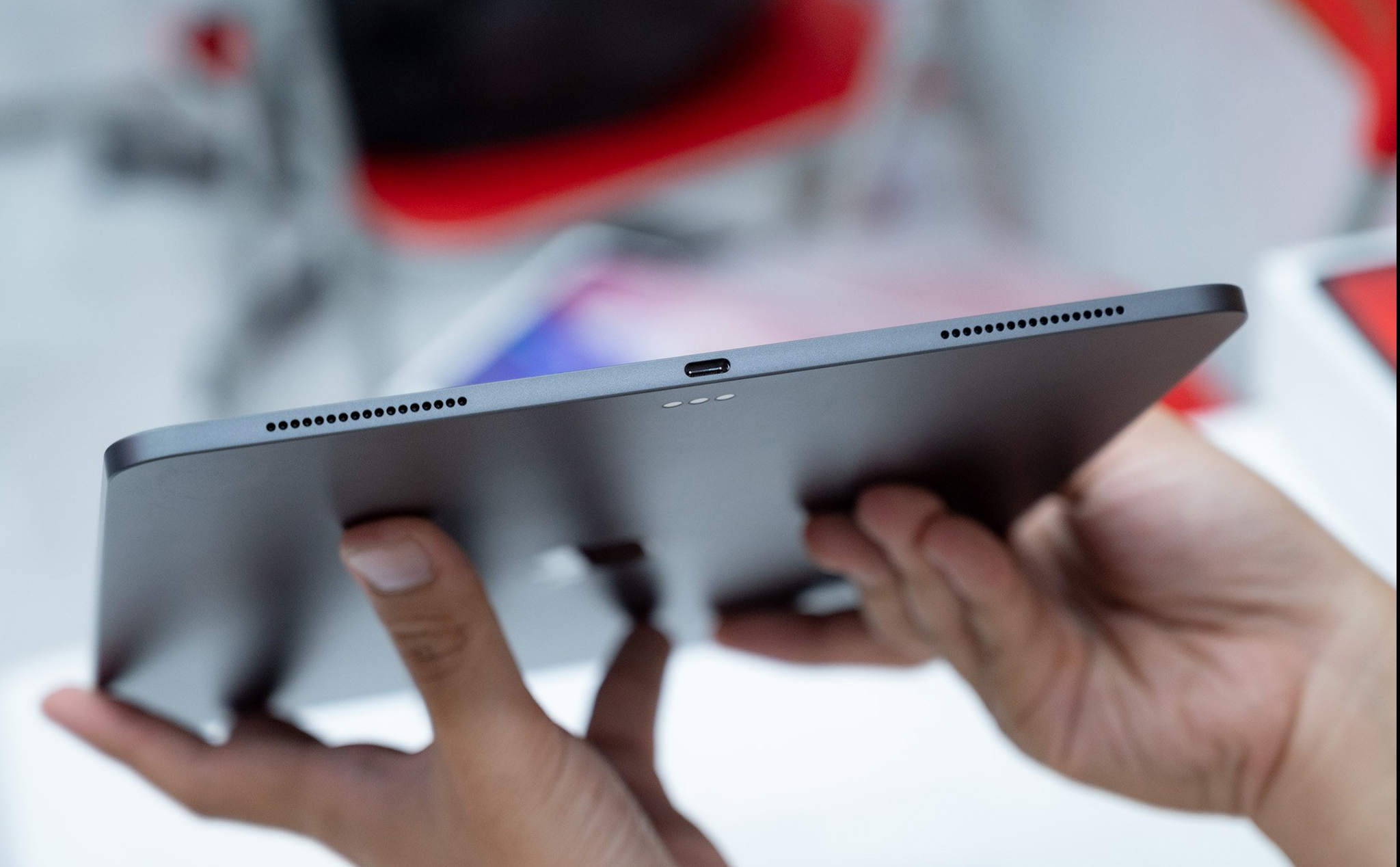 iPad Air thế hệ mới sẽ dùng USB-C, iPad mini vẫn xài Lightning?