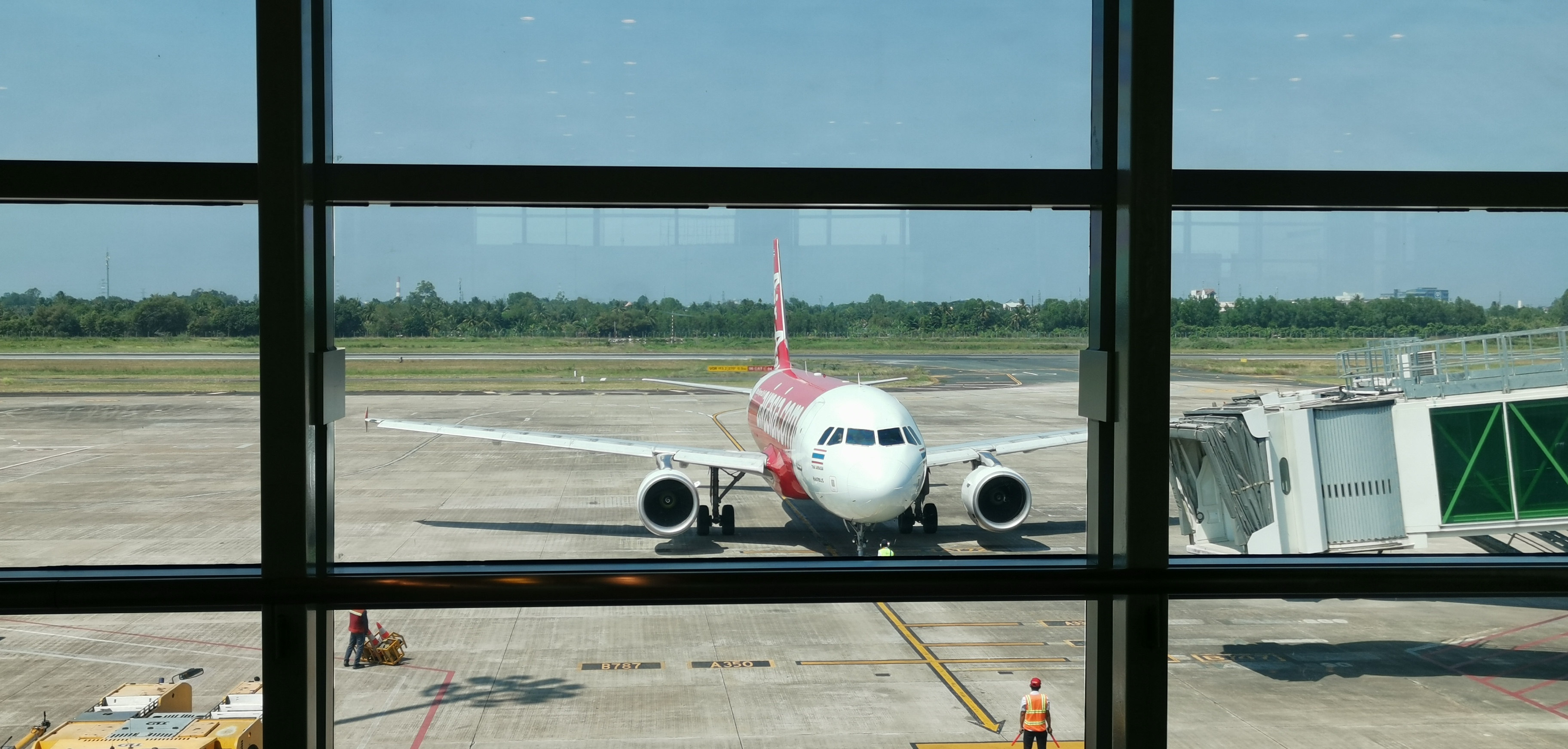 Bay hãng giá rẻ Thai AirAsia từ Cần Thơ đi Bangkok trên Airbus A320 có gì hay?