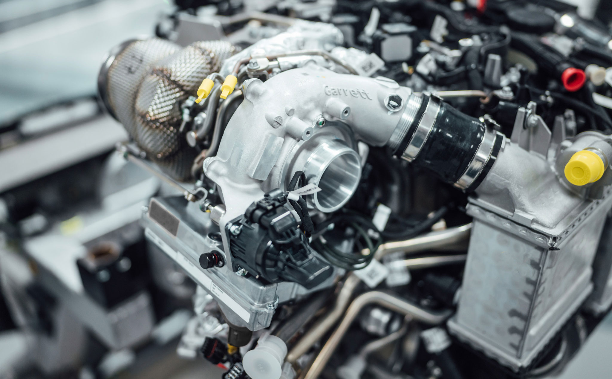 Mercedes-AMG phát triển công nghệ Turbo lai điện, giảm tối đa độ trễ