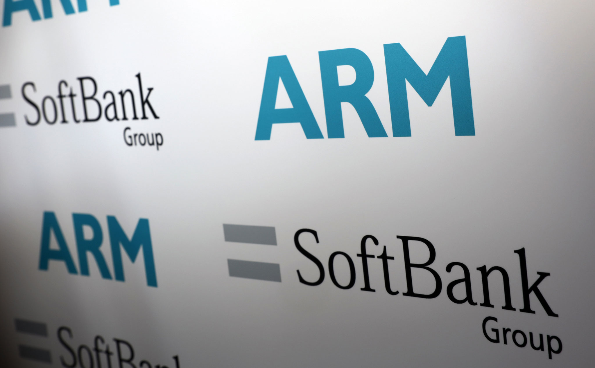 Ngẫm về việc SoftBank bán ARM, một quyết định đúng đắn hay là một sai lầm khủng khiếp?