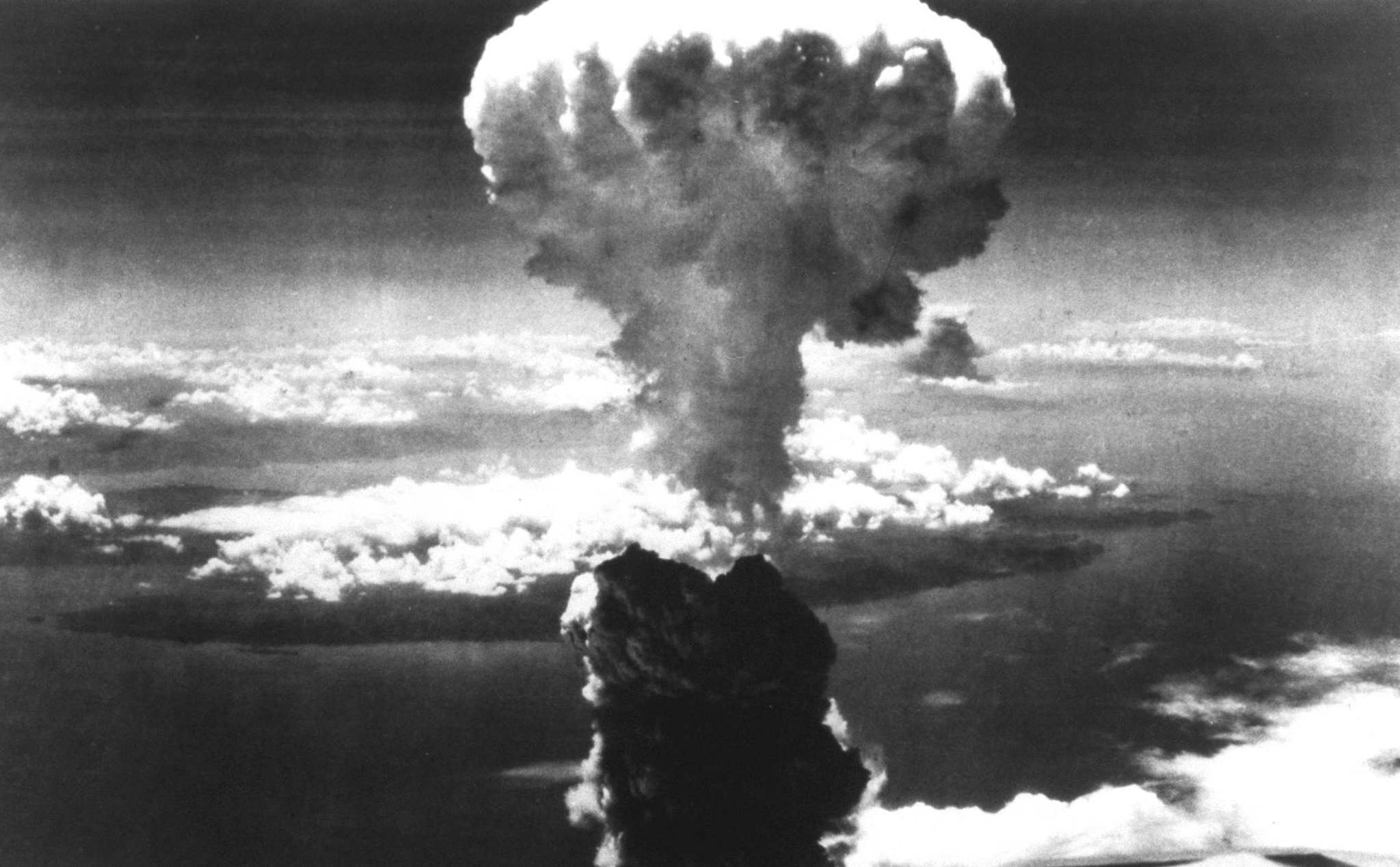 Ngày này 75 năm trước, Mỹ thả quả bom nguyên tử xuống Nhật