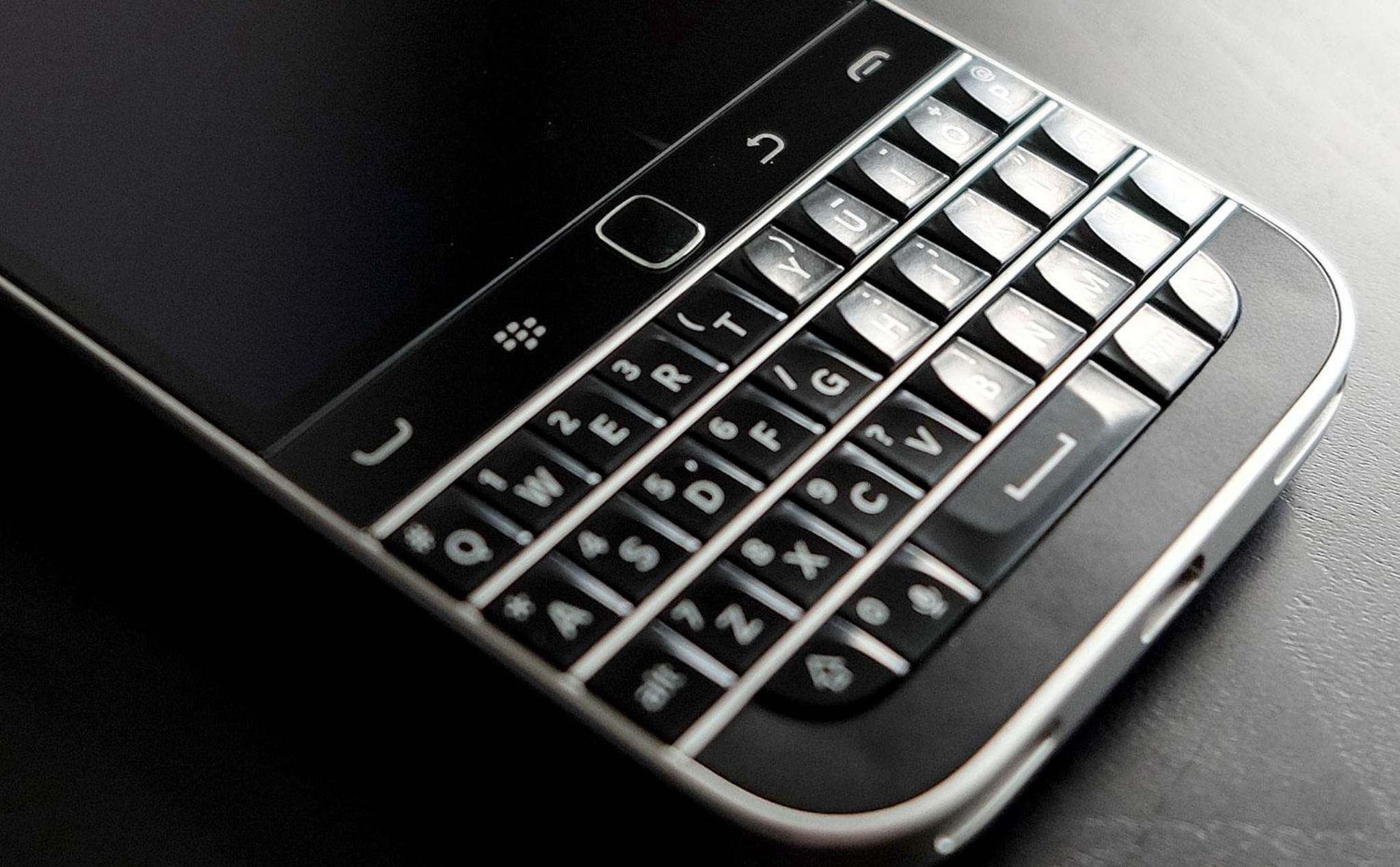 BlackBerry 5G: tập trung vào doanh nghiệp, liệu sẽ được làm tại Việt Nam?