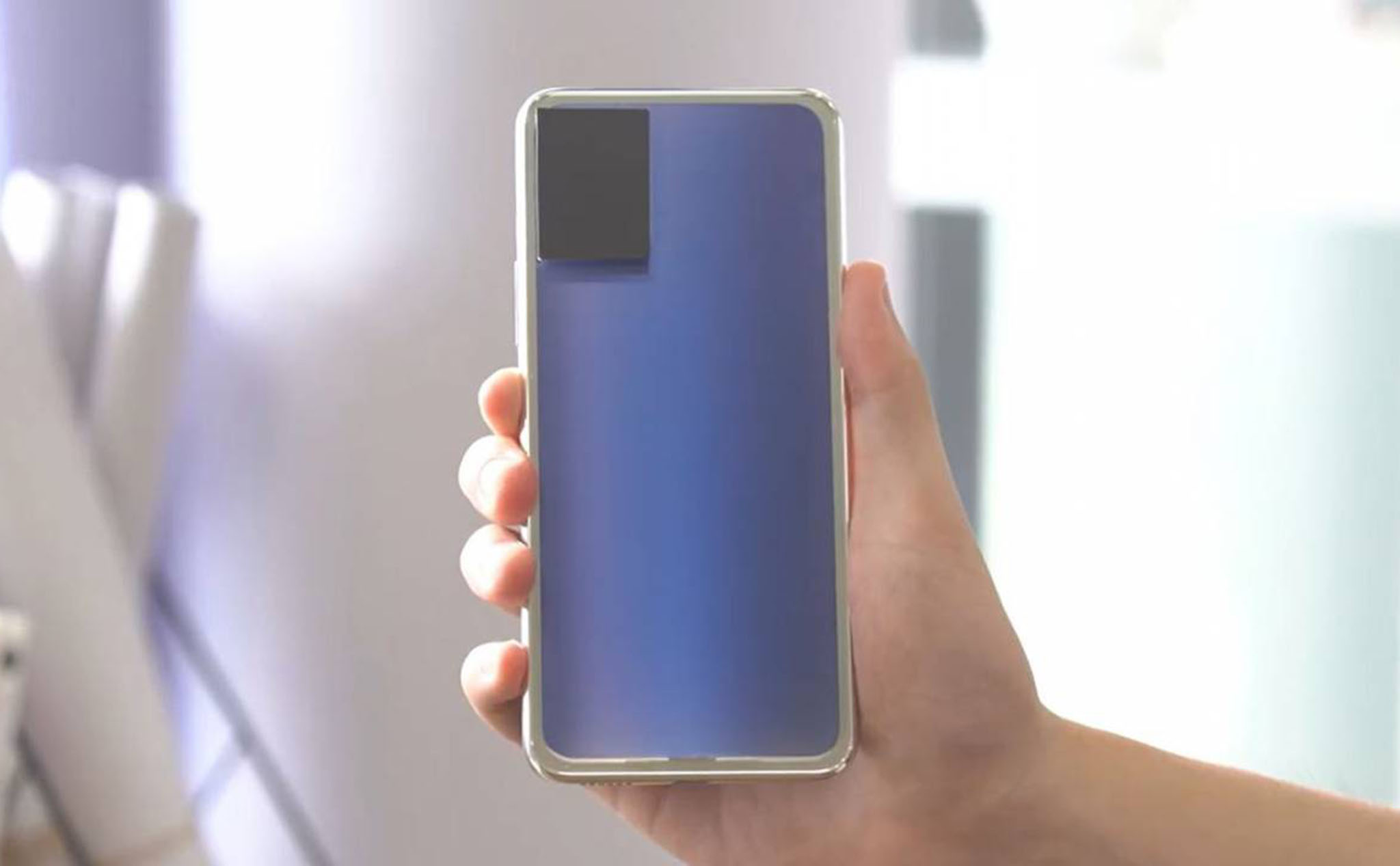 Điện thoại Vivo trong tương lai sẽ có khả năng đổi màu kính mặt lưng