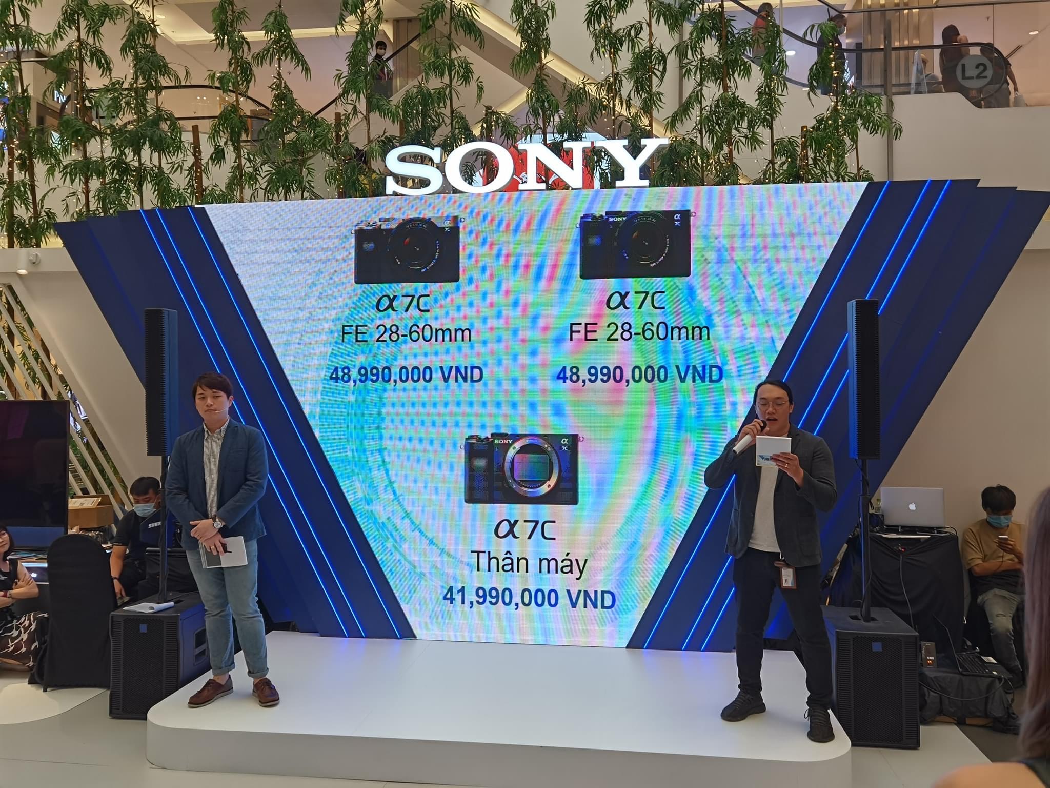 Sony ra mắt Alpha A7C ở Việt Nam