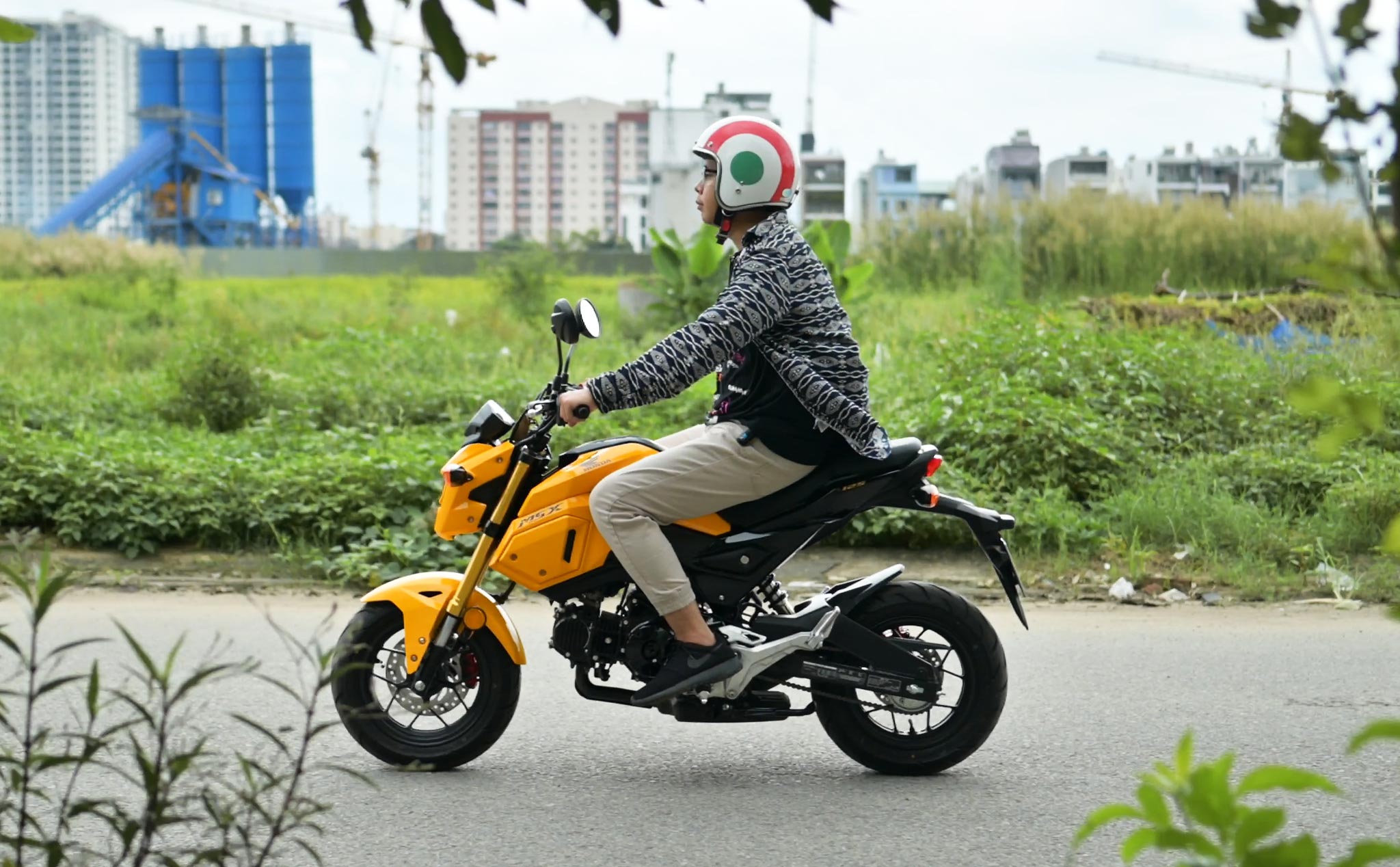 Giá xe số Honda CT125 nhập Thái về Việt Nam gần 200 triệu đồng