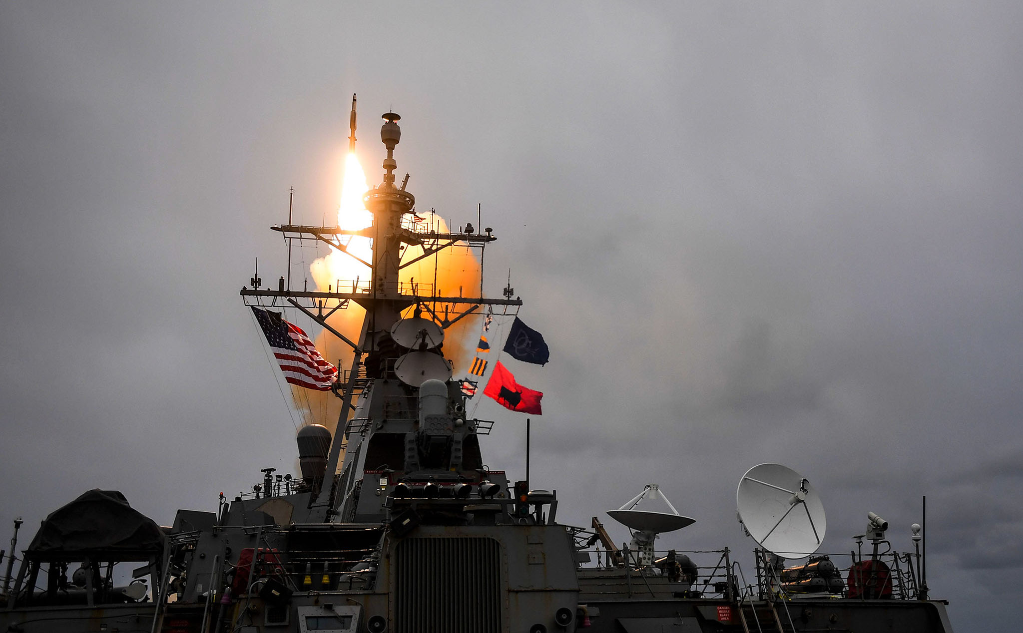 [Video] Hải quân Mỹ lần đầu đánh chặn thành công tên lửa đạn đạo liên lục địa bằng tàu khu trục